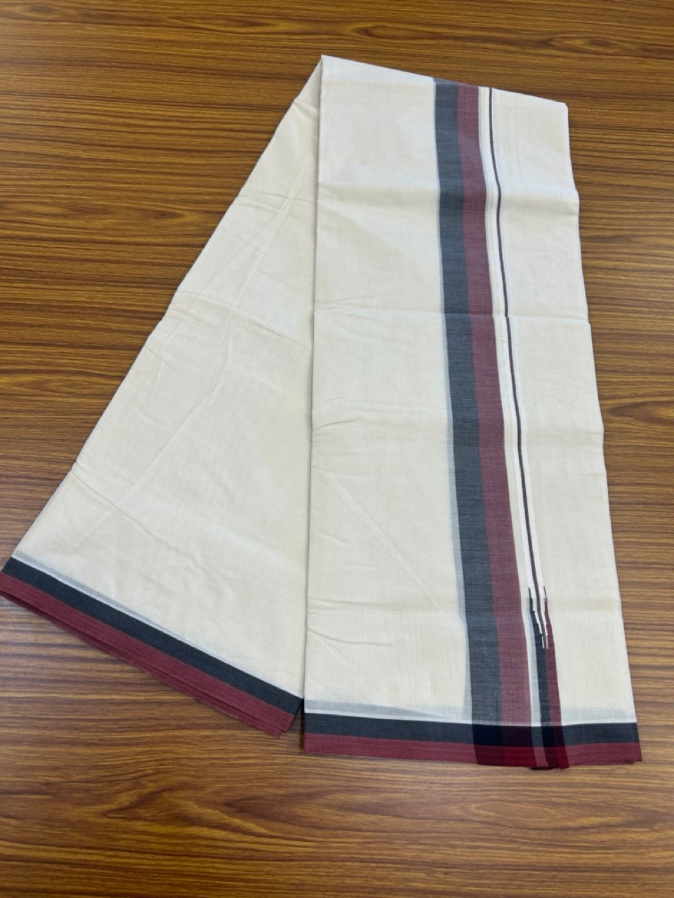DMK Veshti - 20% DISCOUNT! KaithariKada 100% Cotton off white Double - (Unbleached) Mundu/Dhoti - 100X100 - 1.5 inch Puliyilakkara Black & Maroon Chutty kara - 24 KK5268 ASH