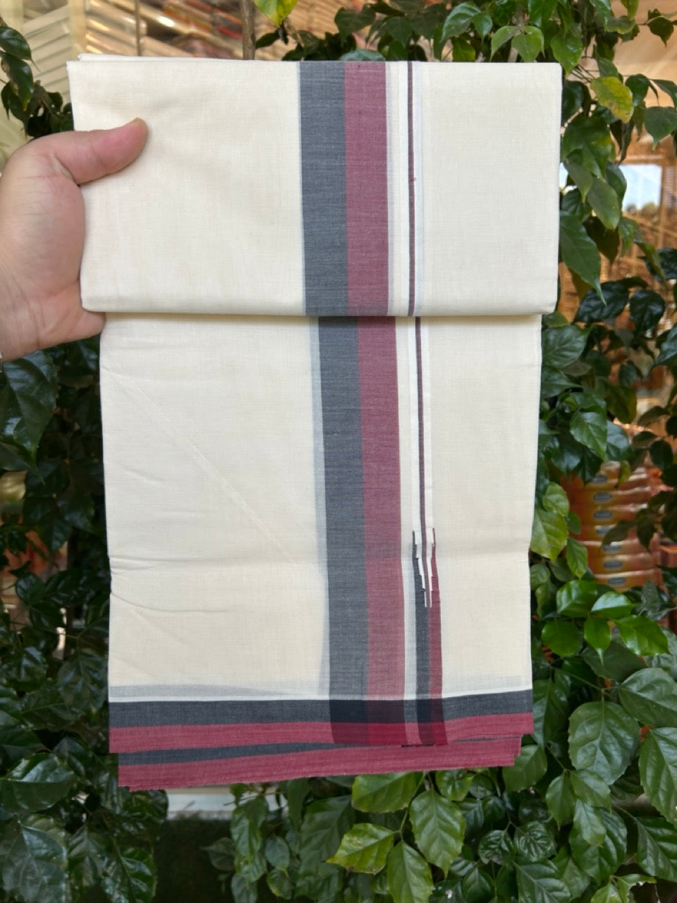 DMK Veshti - 20% DISCOUNT! KaithariKada 100% Cotton off white Double - (Unbleached) Mundu/Dhoti - 100X100 - 1.75 inch Puliyilakkara Black & Maroon Chutty kara - 25 KK5268 ASH