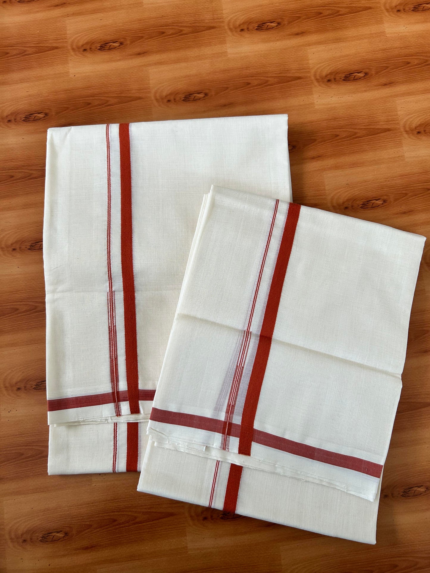 Off White Single Set Mundu 25% Discount !! KaithariKada Handloom Millpaav Balaramapuram - 100% Pure Cotton - 80X90 - 1 cm Puliyilakkara Brick Orange Chutty Kara - Mundu 2 mtr & Neriyath 2.60 mtr - 1 KK5458 SOM