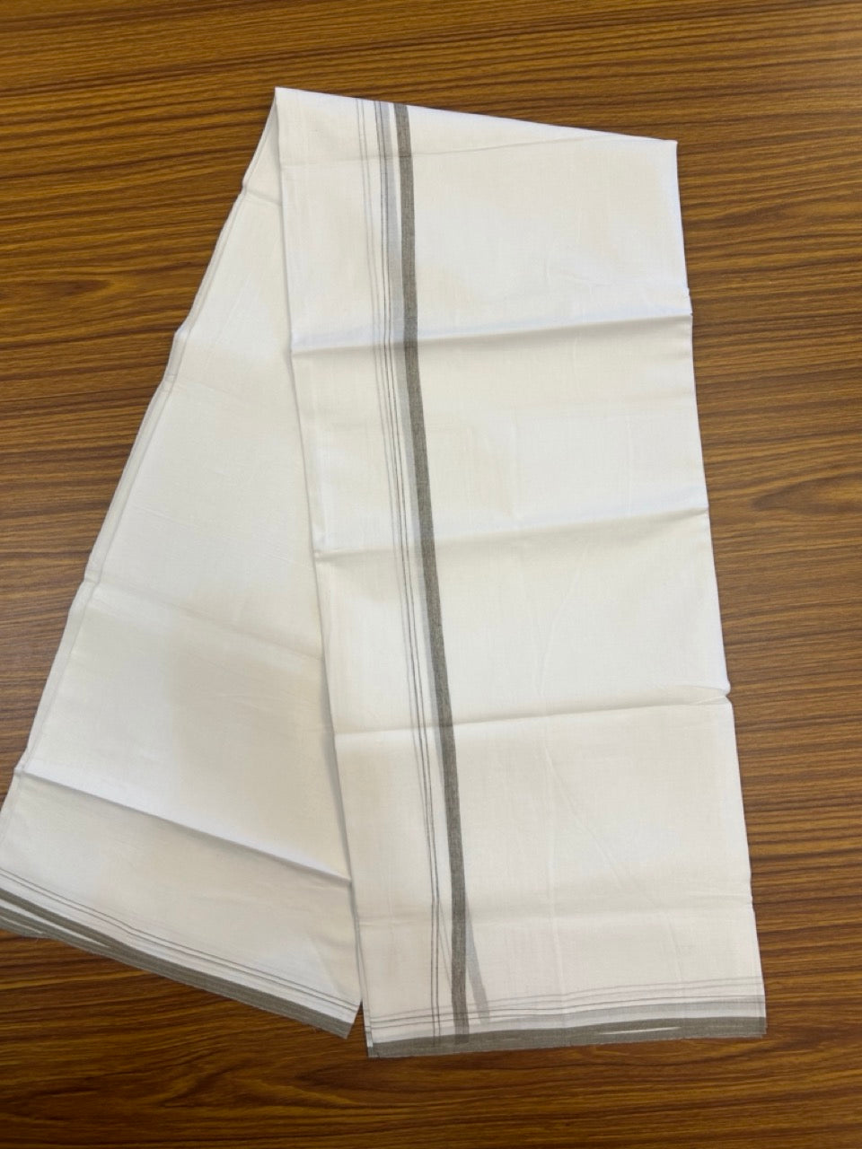 20% DISCOUNT!! NEW!! KaithariKada Balaramapuram 100% Cotton PURE WHITE Double Mundu/Dhoti - (100x80)s - 0.5 inch Olive Green Shaded - 9 KK5270 VIN