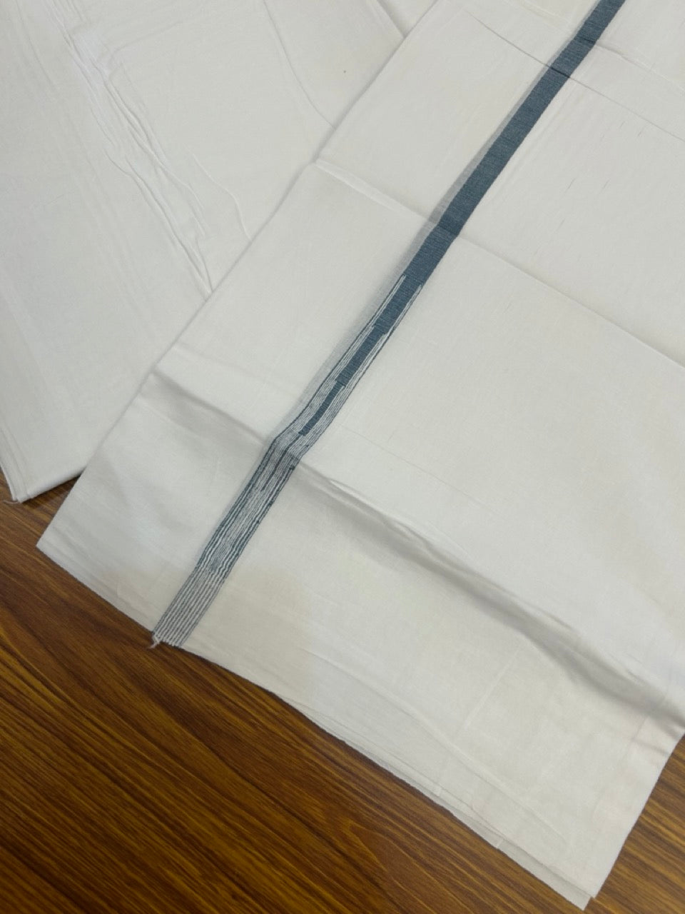 20% DISCOUNT!! NEW!! KaithariKada Balaramapuram 100% Cotton PURE WHITE Double Mundu/Dhoti - (100x80)s - 0.5 inch Peacock Blue Kara chutty - 11 KK5270 VIN