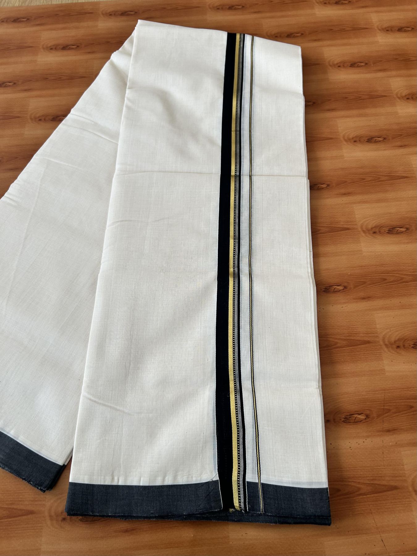 Double Off White (Unbleached) Mundu/Dhoti 25% Discount!! KaithariKada Handloom Unakkupaav - Kerala Handloom - 100% Pure Cotton - 80x90 - 1.25 Inch Gold Silver Kasav & Black Striped Kara - 4 mtr (8.5 Muzham) - 6 KK5459 ABH