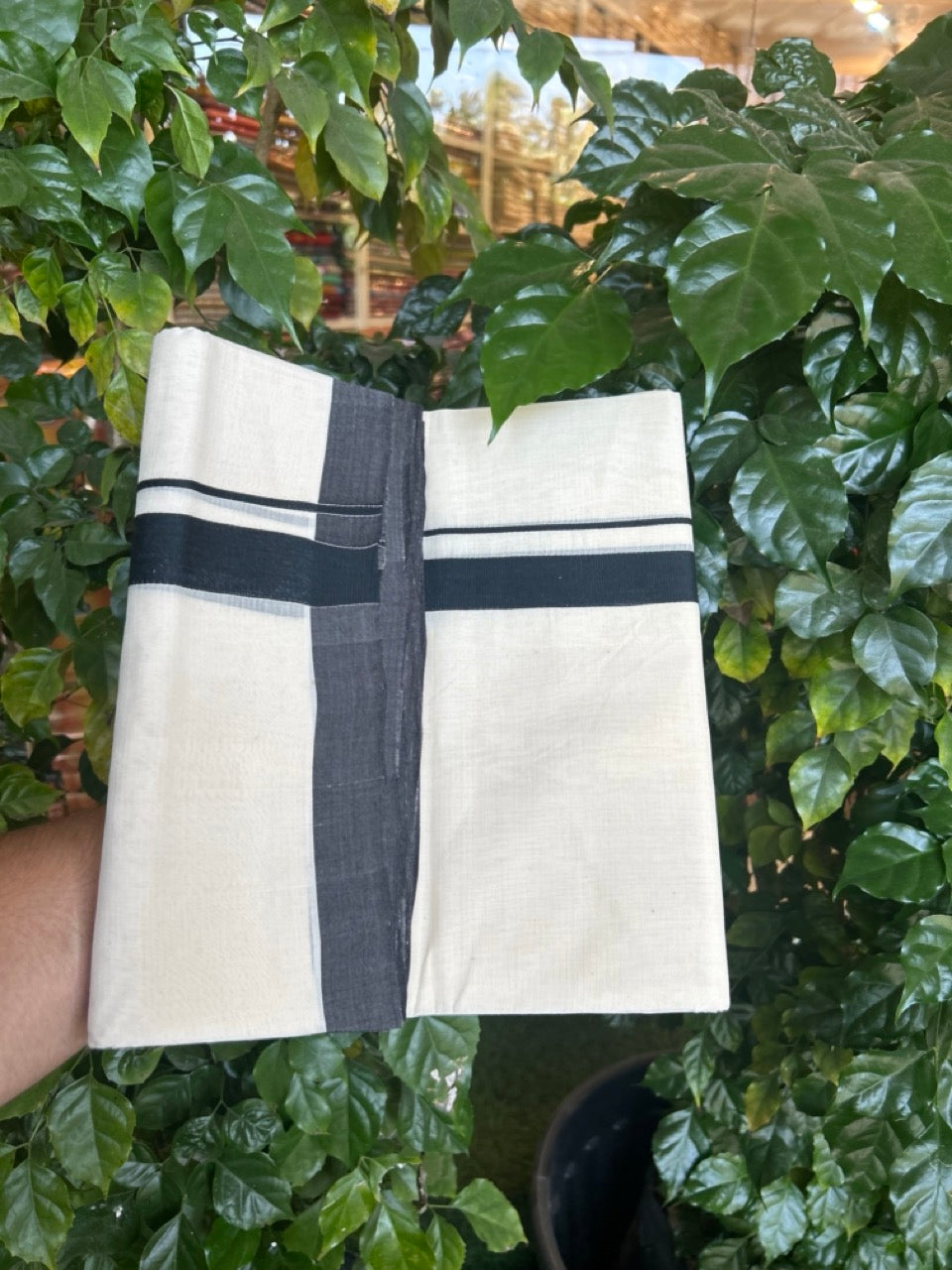 25% DISCOUNT ! KaithariKada HANDLOOM Millpaav Balaramapuram - 100% PURE Cotton Off White - (Unbleached) Double Mundu/Dhoti - 80x90 -1.25 inch Black Kara 4.5 meters (9 muzham) - 3 KK5269 RAM