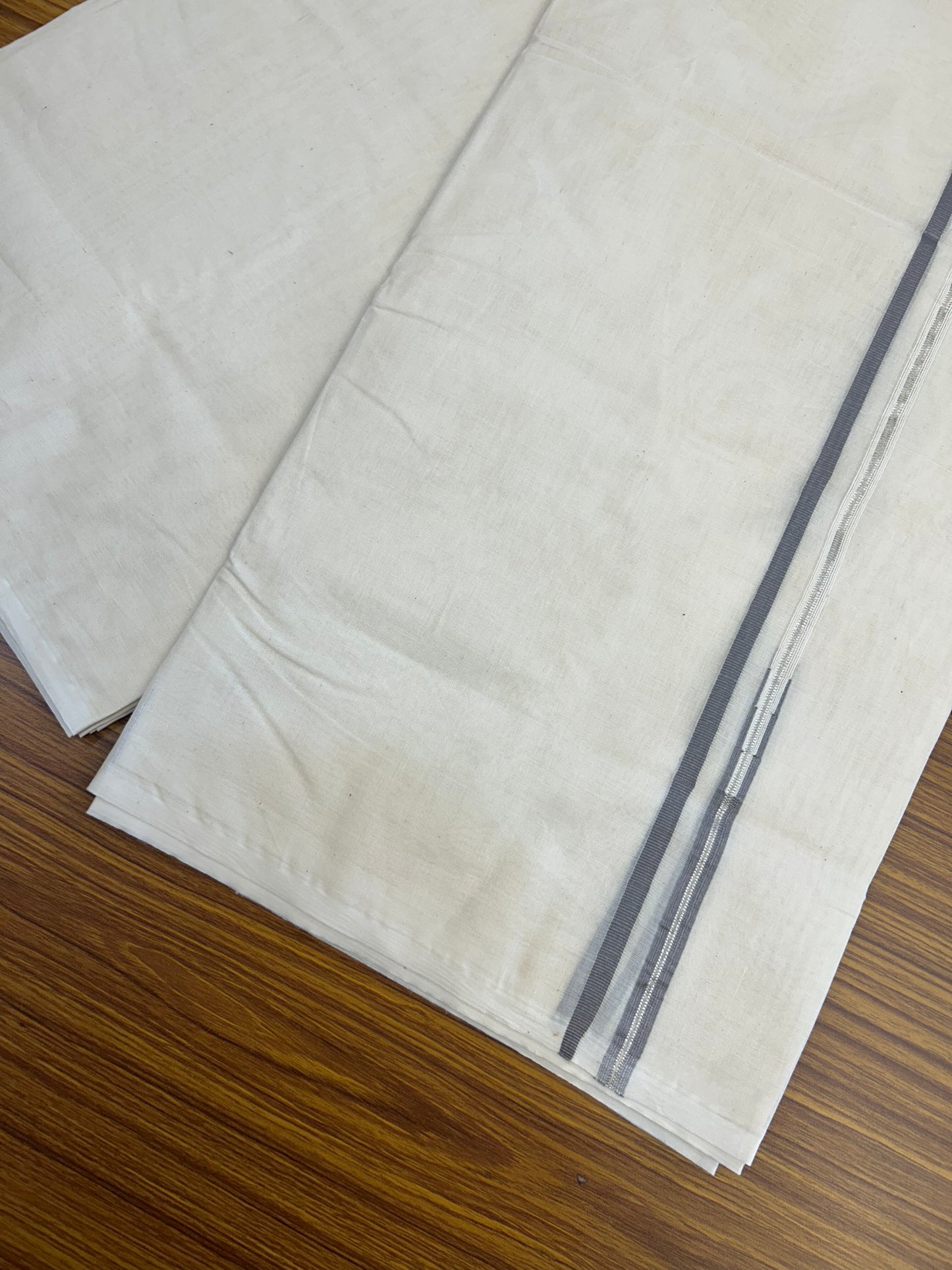 20% Discount ! KaithariKada 100% Cotton off white Double - (Unbleached) Mundu/Dhoti - 100X100 - 0.5 inch Puliyilakkara Silver Kasav & Ash Lavender Chutty kara - 4.25 mtr (9.11 muzham) - 4 KK5347 ASH