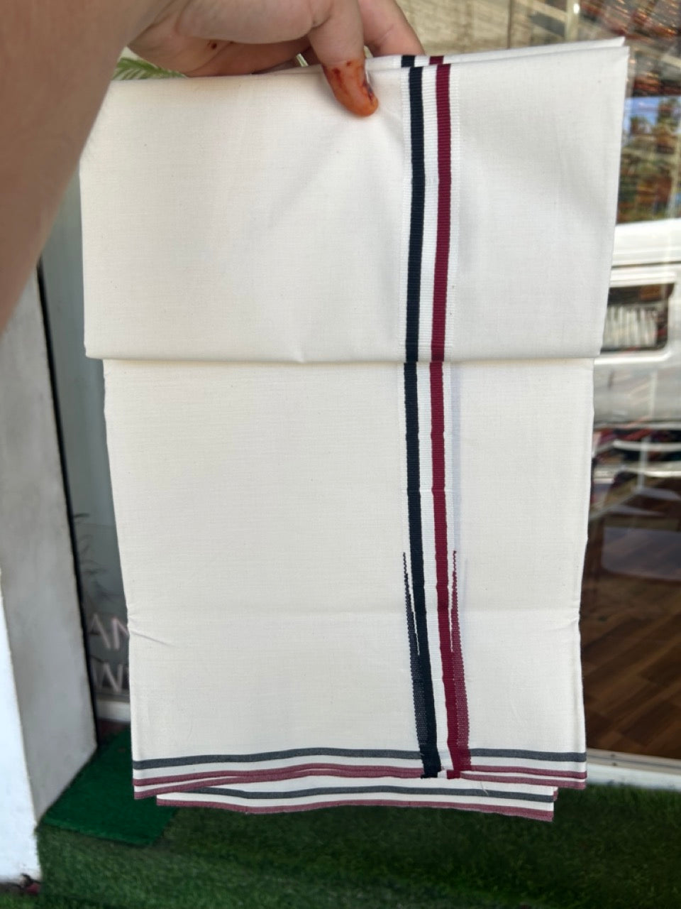 ADMK VESHTI - 24% DISCOUNT! KaithariKada 100% Cotton off white Single - (Unbleached) Mundu/Dhoti - 100X100 - 1 inch Black White & Maroon Chutty kara - 3KK5198ASH