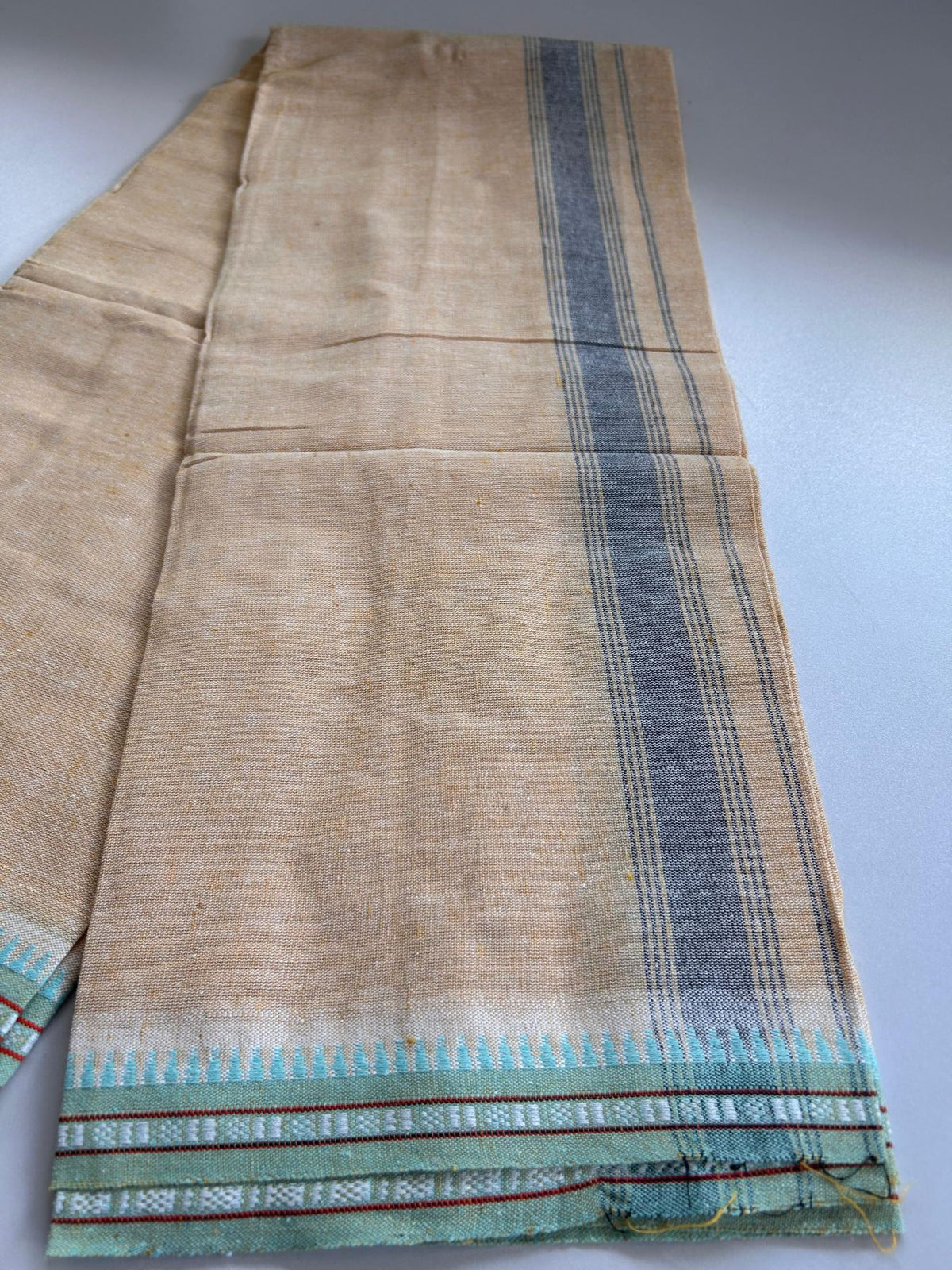 Kaitharikada - Single Kaily / Lungi - Mixed Cotton - (2/40s) twisted - 1.25 inch Navy Blue Striped kara Cyan Kuppadam Border with Yellow & White Body (2 meter / 4 muzham) - 47 KK8088 SAT
