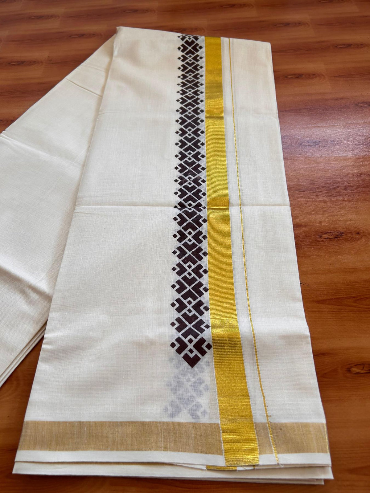 Double Off White (Unbleached) Mund/Dhoti - 20% Discount! KaithariKada Mixed Cotton - 60s - 2.5 inch Brown Gold Kasav Krishna Printed Design Kara 4 mtr (8.5 Muzham) - 52 KK5520 PMC