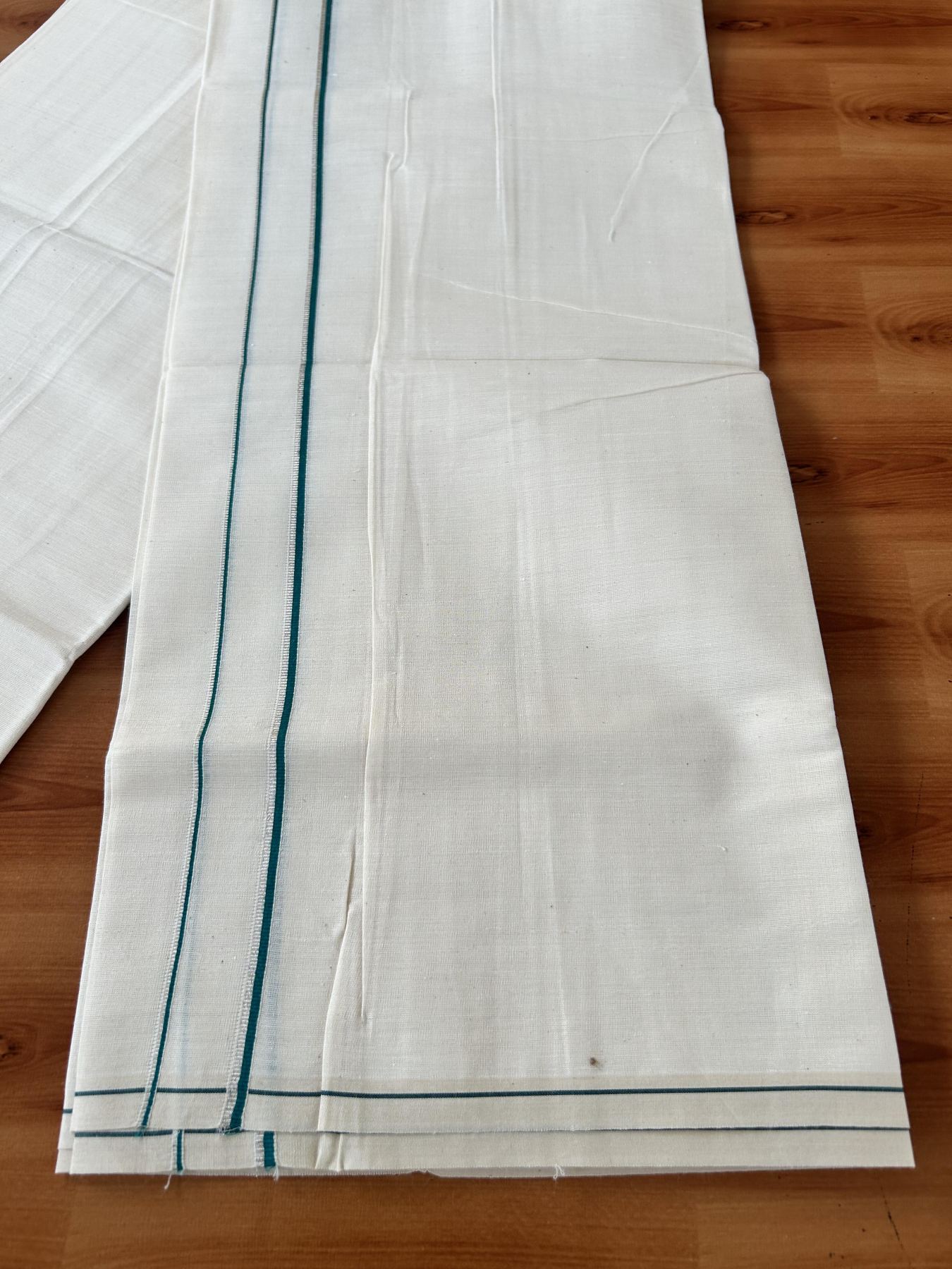 Single Off White (Unbleached) Mundu/Dhoti - KaithariKada 100% Cotton - 70X30 - 0.5 cm Silver Kasav Teal Green Kara (2 meter / 4 muzham) - 12 KK5461 PMC