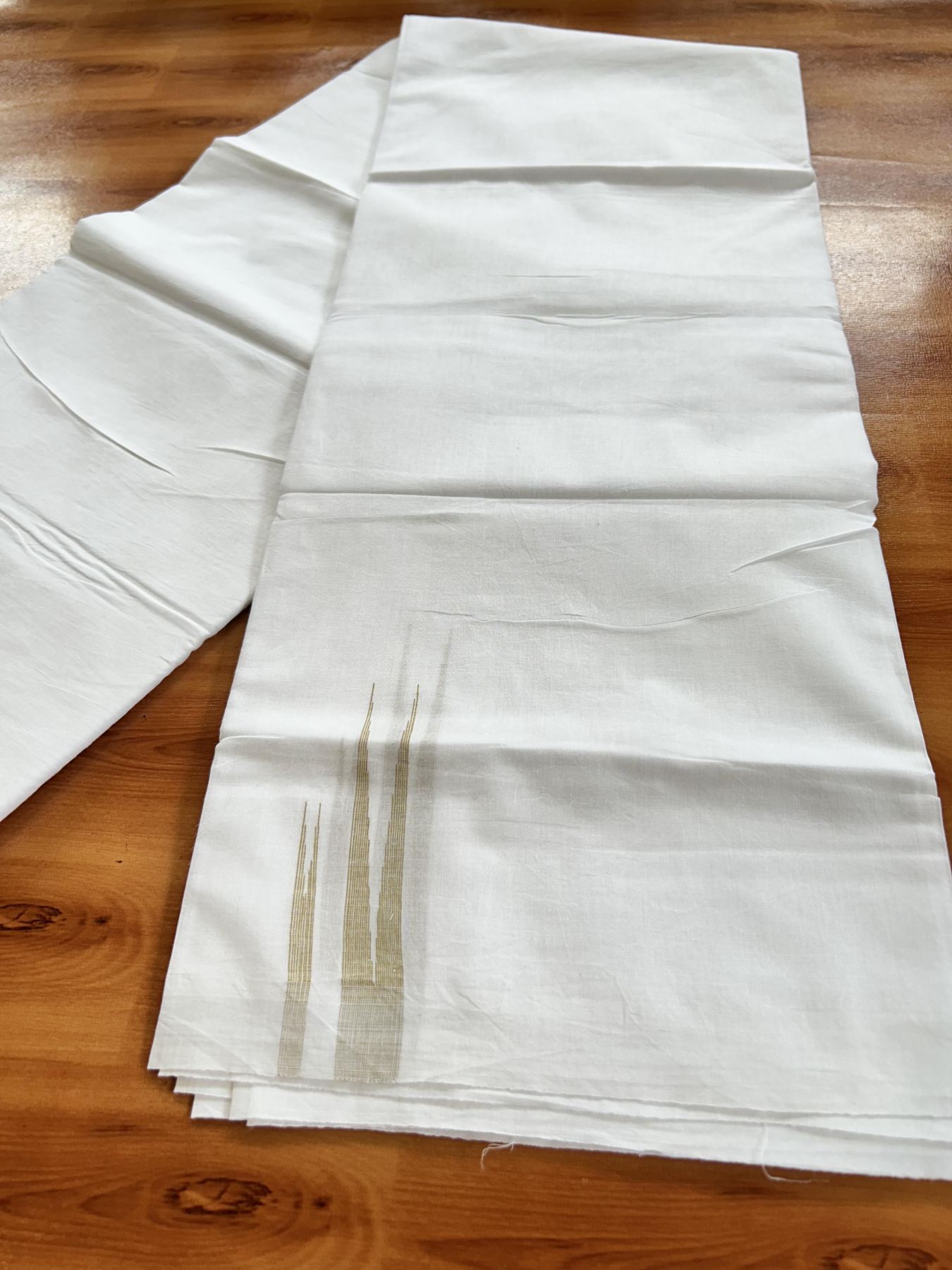 Double Pure White Mundu/Dhoti - 20% Discount !! KaithariKada Balaramapuram 100% Cotton - 100x80 - 3.5 cm Mustard Yellow Stripes Double Chutty Kara 3.80 mtr (8 muzham) - 2 KK5411 CKS