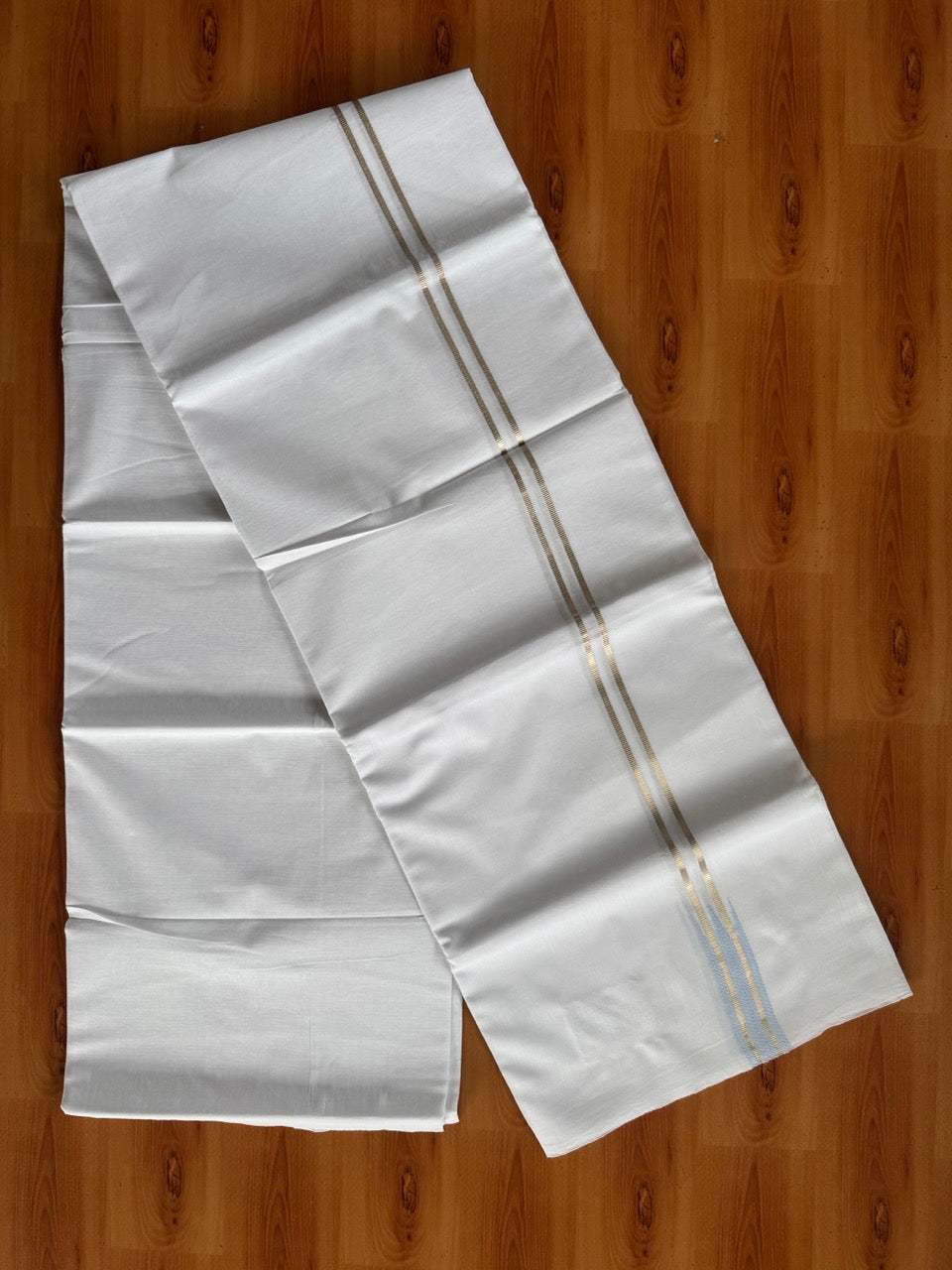 Pure white Double Mundu/Dhoti - 20% Discount! KaithariKada 100% Cotton - 100X80 - 0.75 inch Silver Kasav Sky Blue Double Chutty Kara - 3.90 mtr (8.5 muzham) - 3 KK5480 CKS