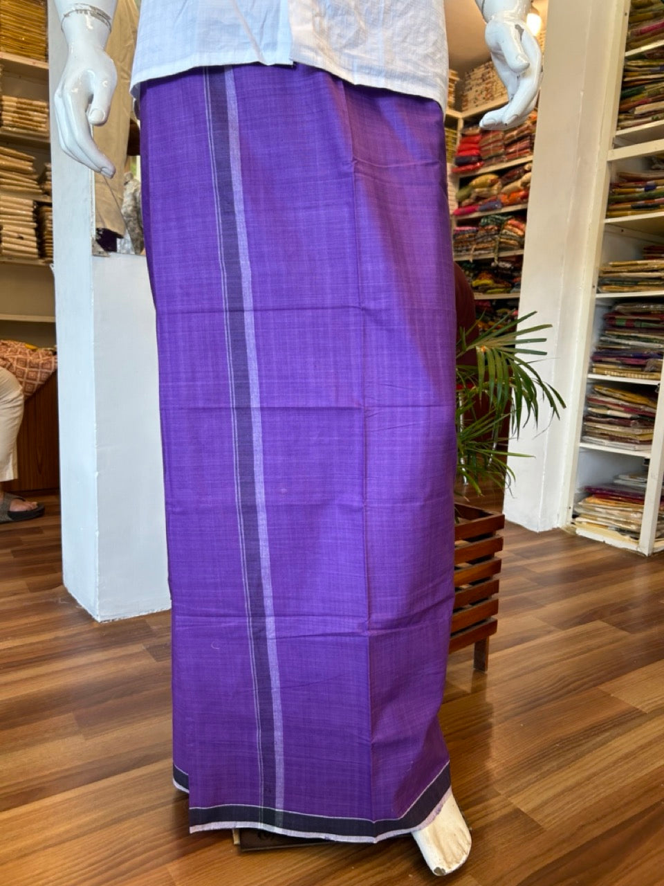 10% Discount ! KaithariKada Kalamachal 100% Pure Cotton - Handloom Single Mundu/Dhoti - Light Violet  Colour Body & Black 3.cm Kara- 161123Kaily022.Handloom Government Sealed.