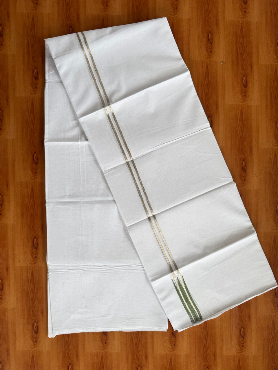 Pure white Double Mundu/Dhoti - 20% Discount! KaithariKada 100% Cotton - 100X80 - 0.75 inch Silver Kasav Green Double Chutty Kara - 3.90 mtr (8.5 muzham) - 7 KK5480 CKS