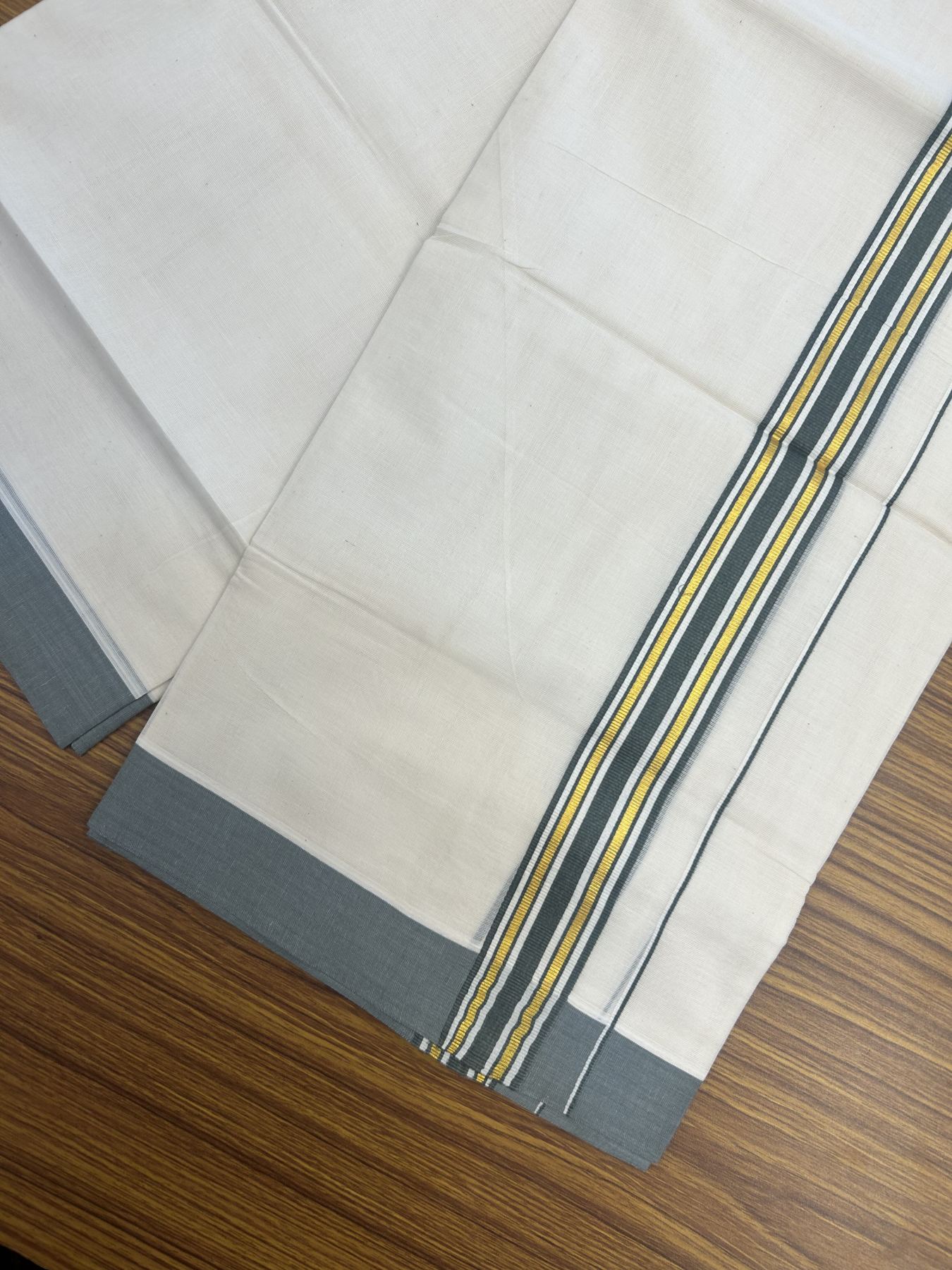 20% Discount! Kaitharikada Balaramapuram Double Off White Mundu/Dhoti - 80s - 1.5 InchvGold Kasav & Light Olive Green Shaded Stripes Kara 4 mtr (8.5 muzham) - 31 KK5311 VAS