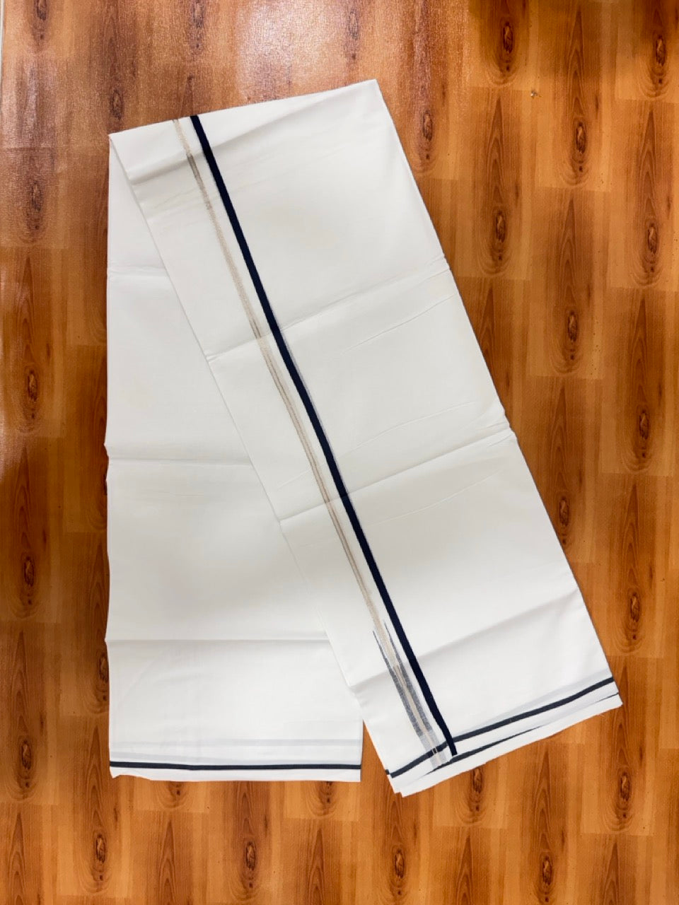 Pure white Double Mundu/Dhoti - 20% Discount! KaithariKada 100% Cotton - 100X80 - 6mm Black Silver Kasav Chutty Kara - 3.90 mtr (8.5 muzham) - 3 KK5481 MC