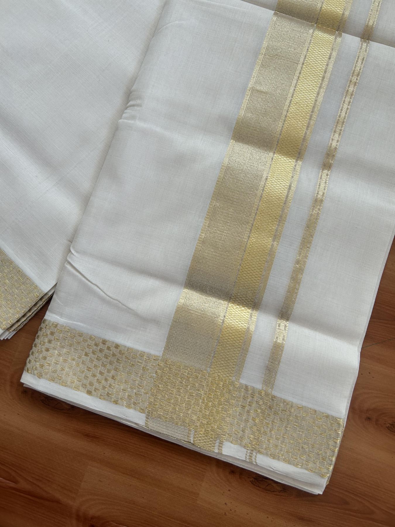 25% Discount ! KaithariKada Handloom Unakkupaav Kerala Handloom - 100% Pure Cotton Off White (Unbleached) Double Mundu/Dhoti - 100x80 - 2.5 Inch Light Gold Kasav Striped Design Kara 4 mtr (8.5 muzham) - 23 KK5384 ABH