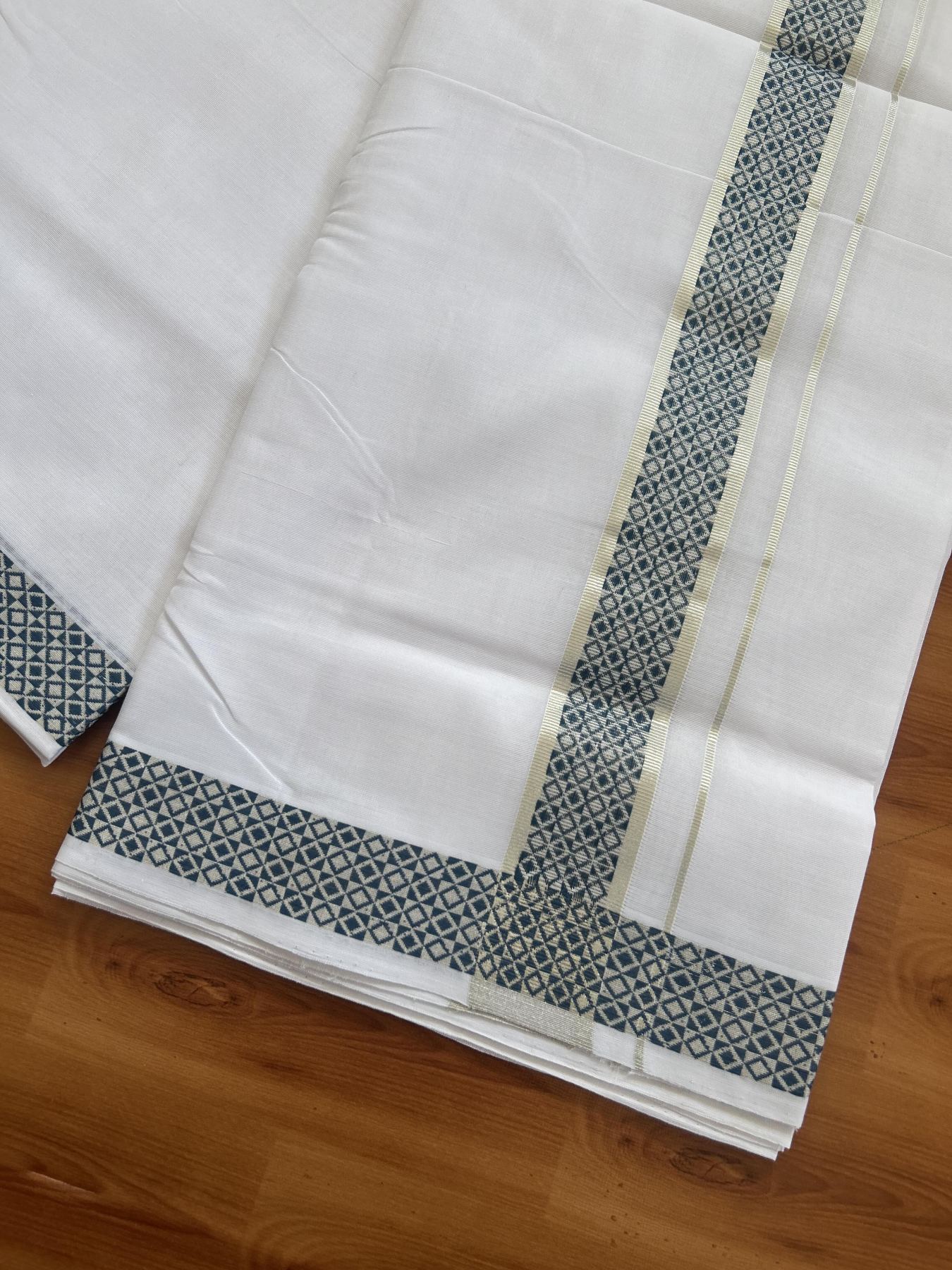 25% Disocunt! Pure White Kerala Handloom Unakkupaav - 100% Mercerised Cotton Double - Mundu/Dhoti - 100x80 - 1.5 inch Silver Kasavu & Peacock Green Jaquard Design Kara - 4 mtr (8.5 muzham) - 2 KK5384 ABH