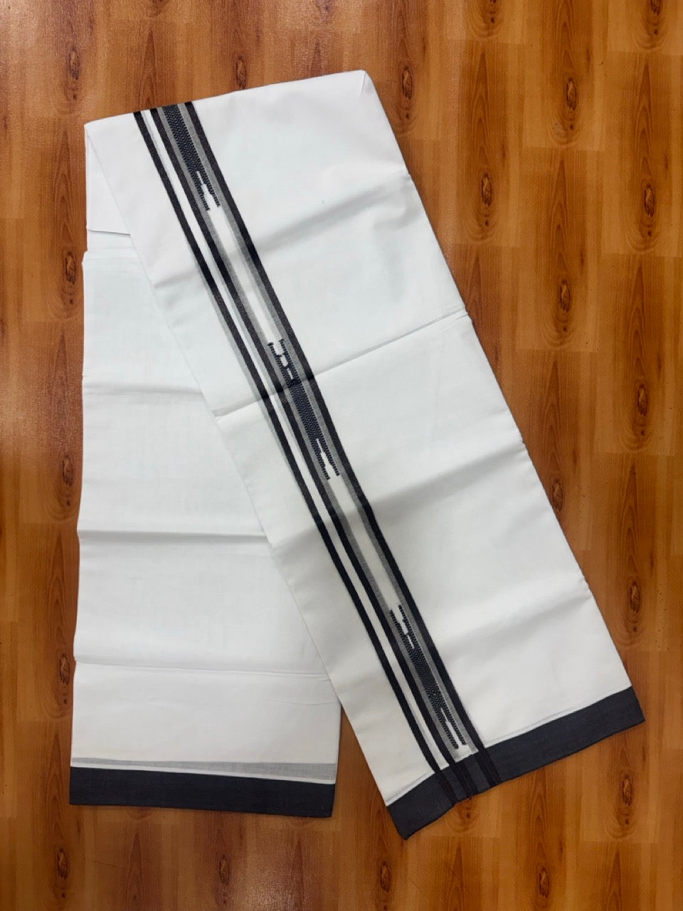 Pure white Double Mundu/Dhoti - 20% Discount! KaithariKada 100% Cotton - 100X80 - 1.75 inch Silver Kasav Black Jacquard Kara - 3.90 mtr (8.5 muzham) - 12 KK5480 CKS