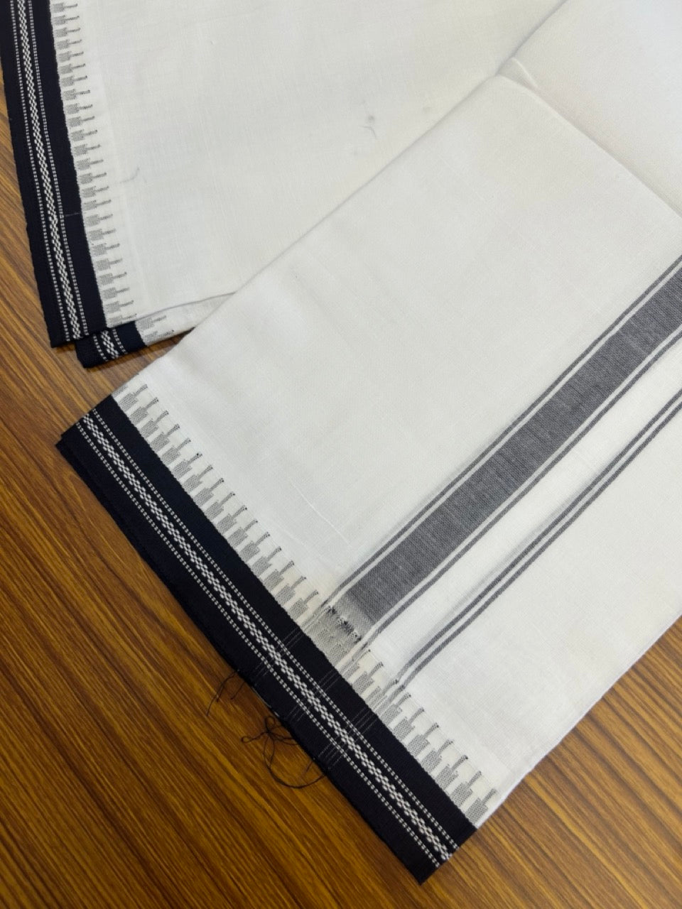 Premium Kathar Type Mercerised Pure Cotton Single Mund Kaitharikada Special - Kaily / Lungi - 1 inch Dark Navy Blue Striped kara White Body Kuppadam Border (2 meter / 4 muzham) - 3 KK8034 MUT