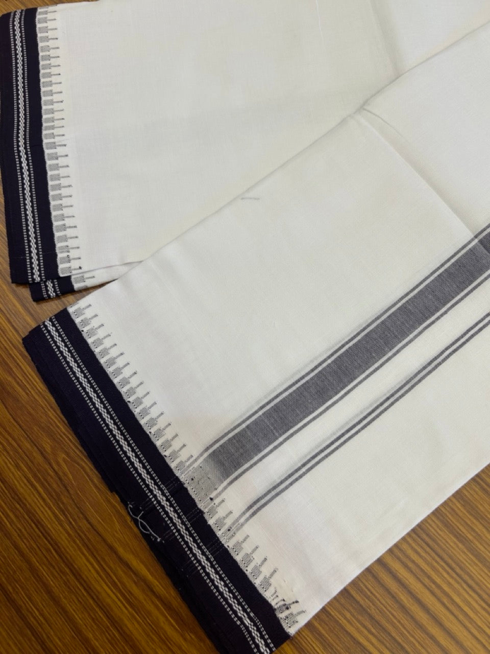 Premium Kathar Type Mercerised Pure Cotton Single Mund Kaitharikada Special - Kaily / Lungi - 1 inch Dark Purple Striped kara White Body Kuppadam Border (2 meter / 4 muzham) - 4 KK8034 MUT