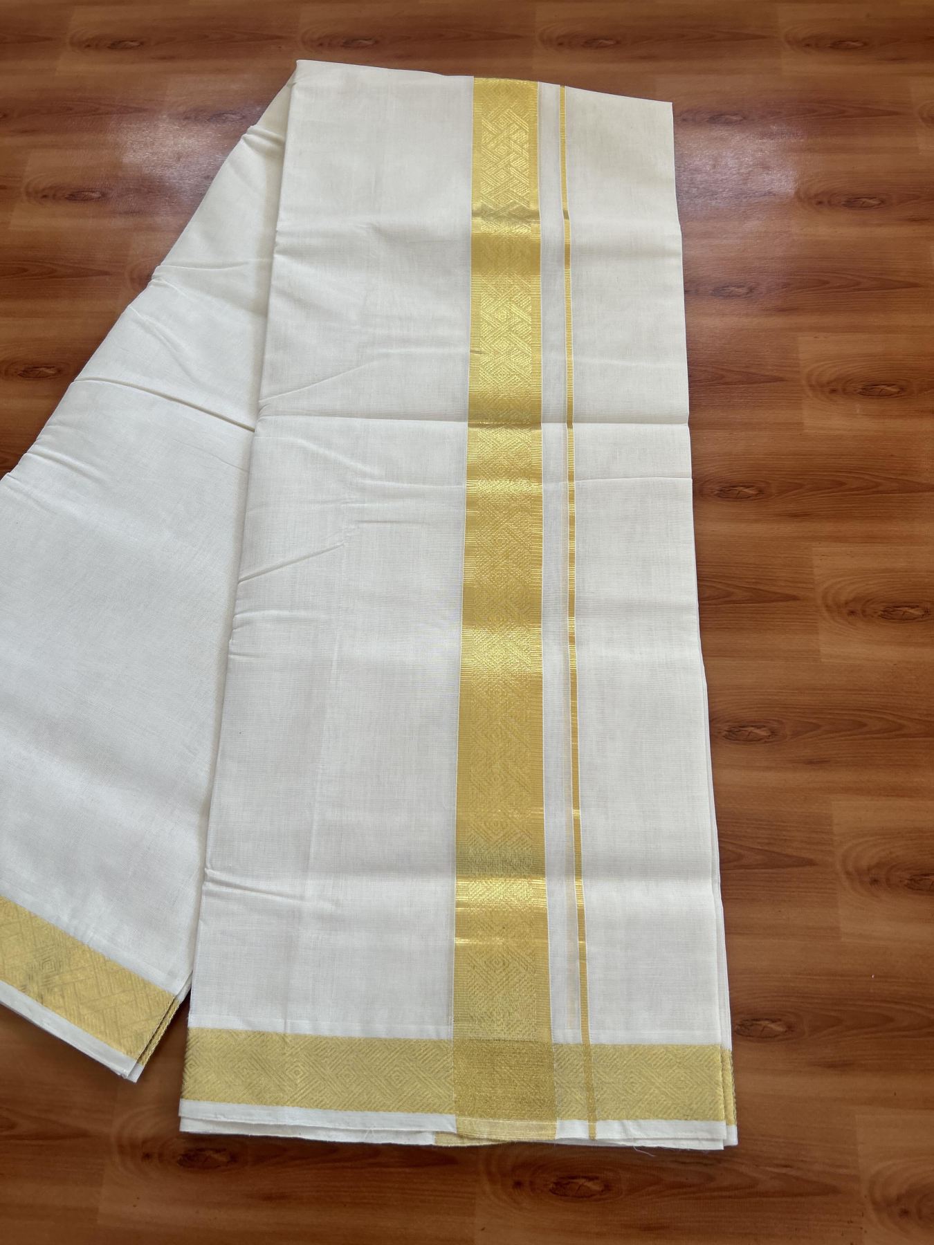 25% Discount ! KaithariKada Kerala Handloom Millpaav - 100% Pure Cotton Off White- (Unbleached) Double Mundu/Dhoti - 80x90 - 1.75 inch Gold Kasav Jacquard Design Kara 4 mtr (8.5 Muzham) - 42 KK5383 RAM