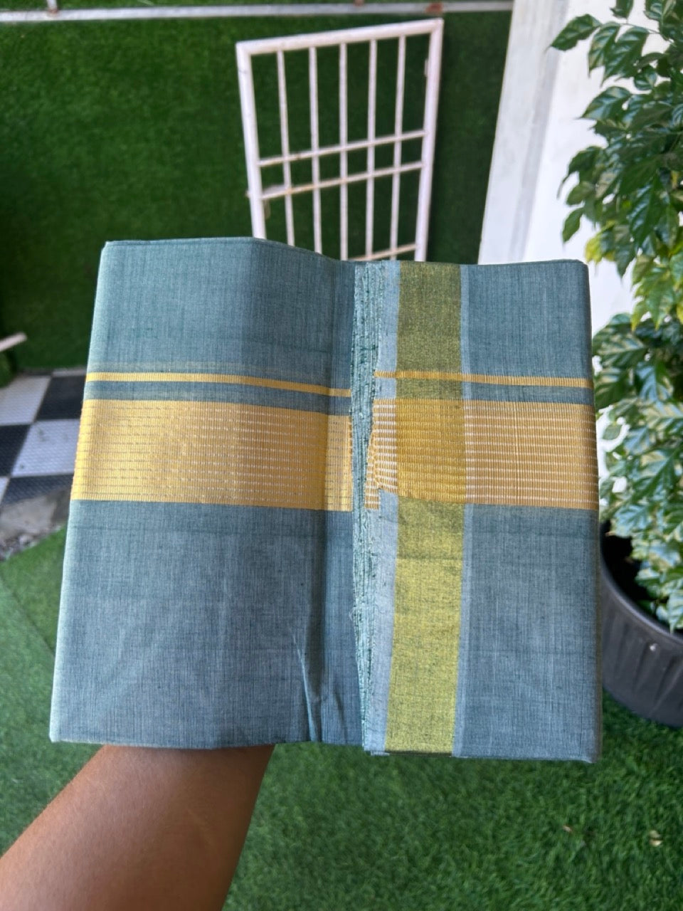 25% Discount! KaithariKada Handloom UNAKKUPAAV Balaramapuram - 100% Cotton Double Mundu/Dhoti - Green Shaded Colour Body - 2 inch Gold Kasavu Striped Kara - 2 KK5272 YAR