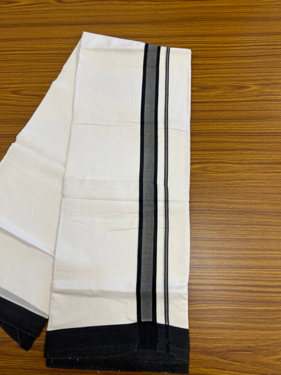 20% Discount ! KaithariKada Balaramapuram 100% Mercerised Cotton Double Ultra Pure white Mundu/Dhoti- 100x80 - 1.25 inch Black Kara - 4mtr ( 8 muzham) - 1 KK5237 PMC