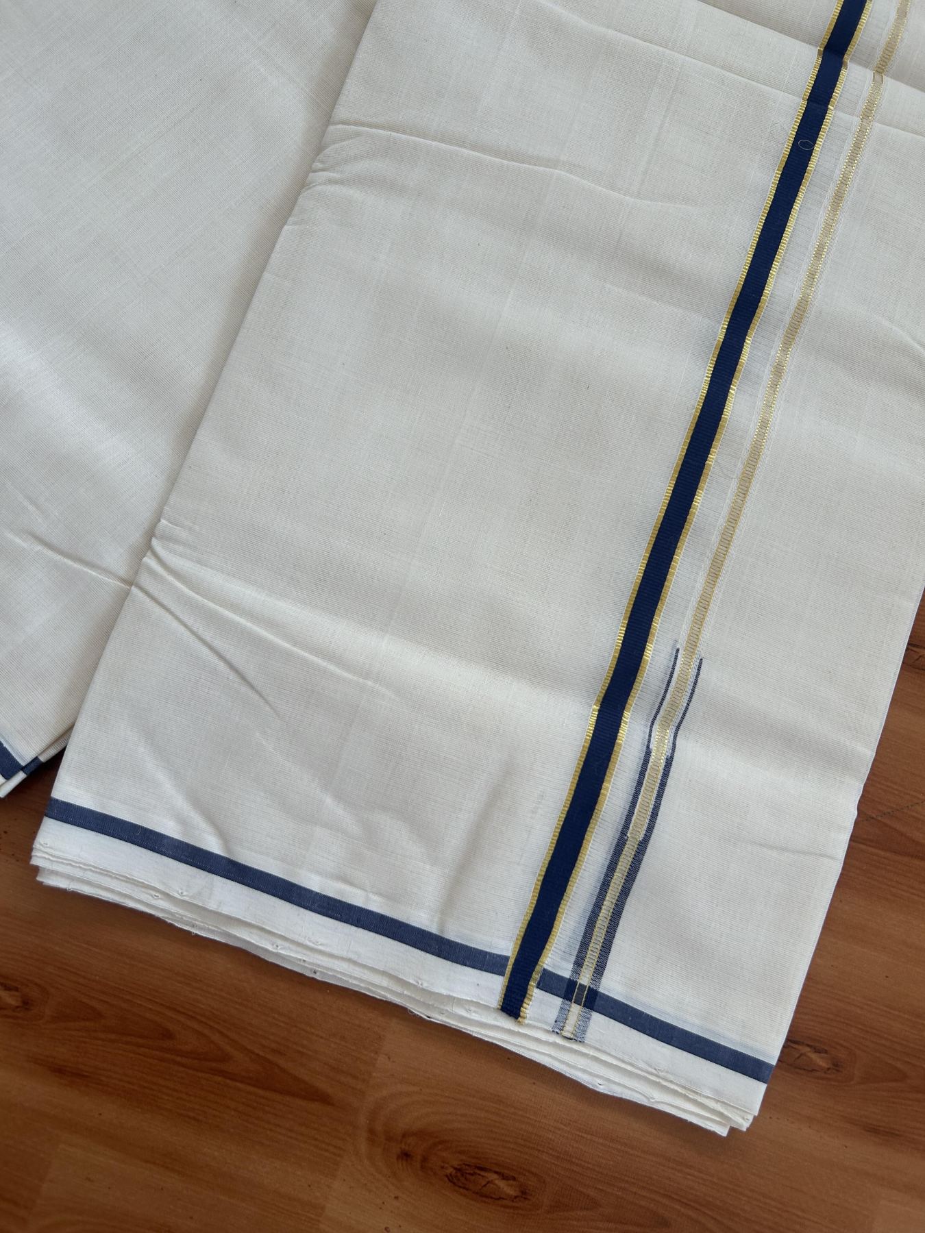 25% Discount!! KaithariKada Handloom Millpaav - Kerala Handloom - 100% Pure Cotton Off White Double Mundu/Dothi - (Unbleached) - 80x90 - 0.5 Inch Gold Kasav Solid Navy Blue Puliyilakkara chutty 4 mtr (8.5 Muzham) - 58 KK5383 RAM