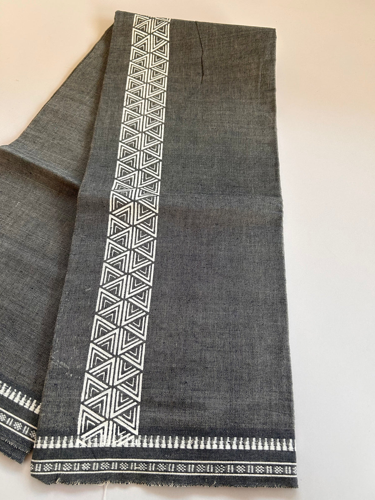 Single Kaily / Lungi - Kaitharikada - Mixed Cotton - 2/40s twisted - 2 inch White Printed Design Kuppadam Kara Blue & Cream Colour Body (2 meter / 4 muzham) - 58 KK8090 SAT
