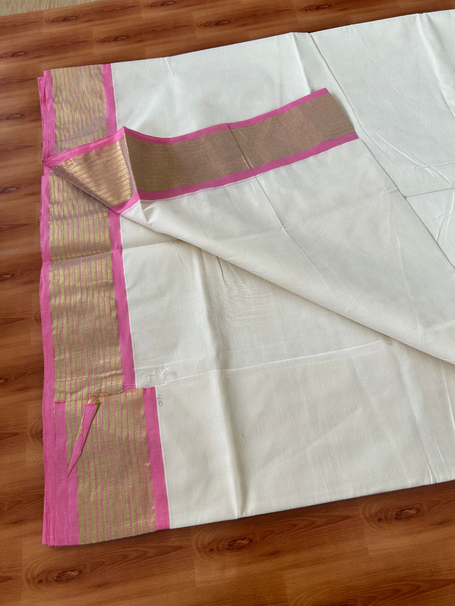 25% Discount! Kaitharikada Kerala Traditional Saree Off white- Mixed Cotton Kasavu Saree - 4.25 Inch Pallu - Gold Kasav & Rose Pink Striped Kara - 8 KK7000 PMC