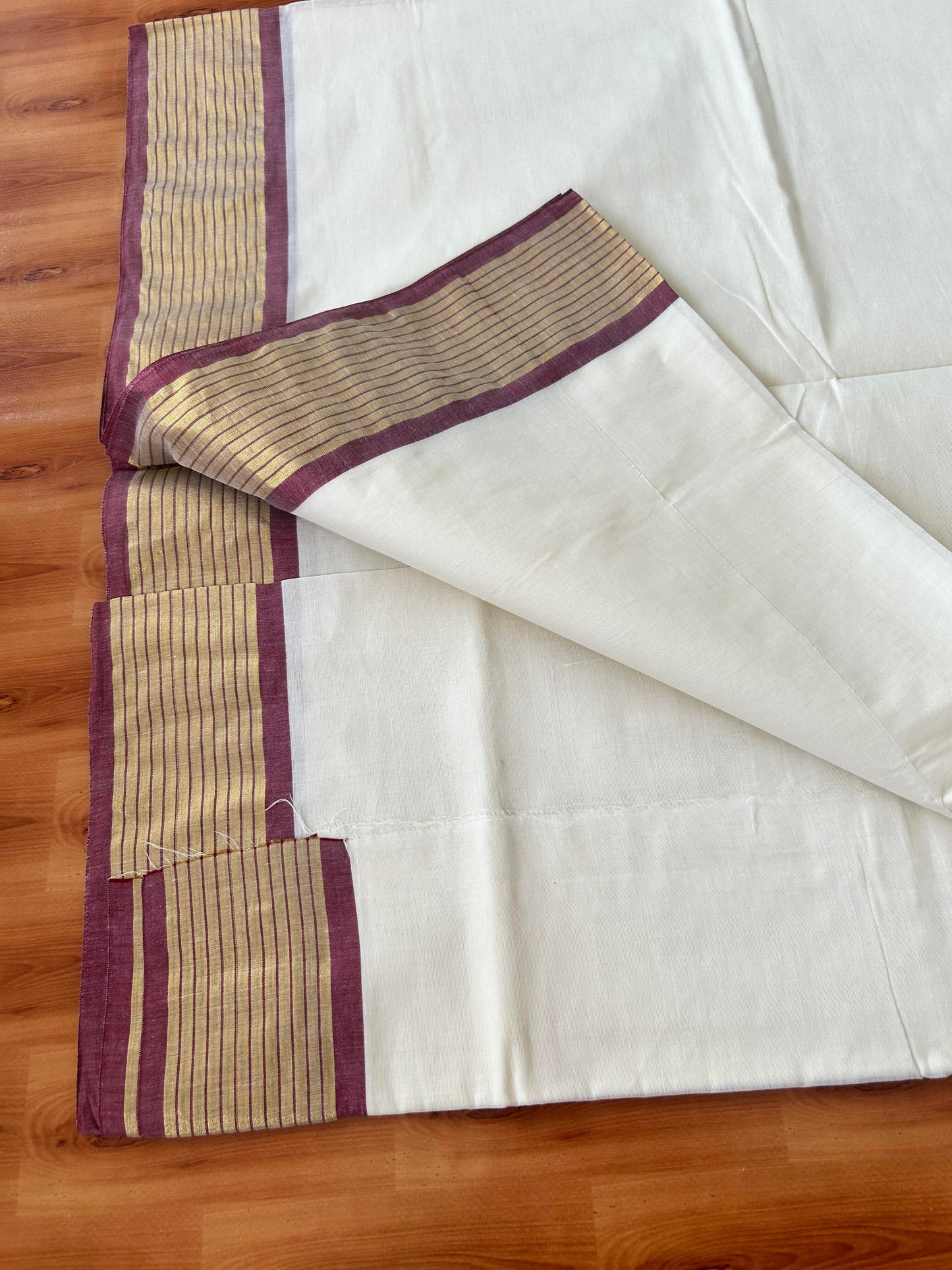 25% Discount! Kaitharikada Kerala Traditional Saree Off white- Mixed Cotton Kasavu Saree - 4 Inch Pallu - Gold Kasav & Dark Brown Striped Kara - 12 KK7000 PMC