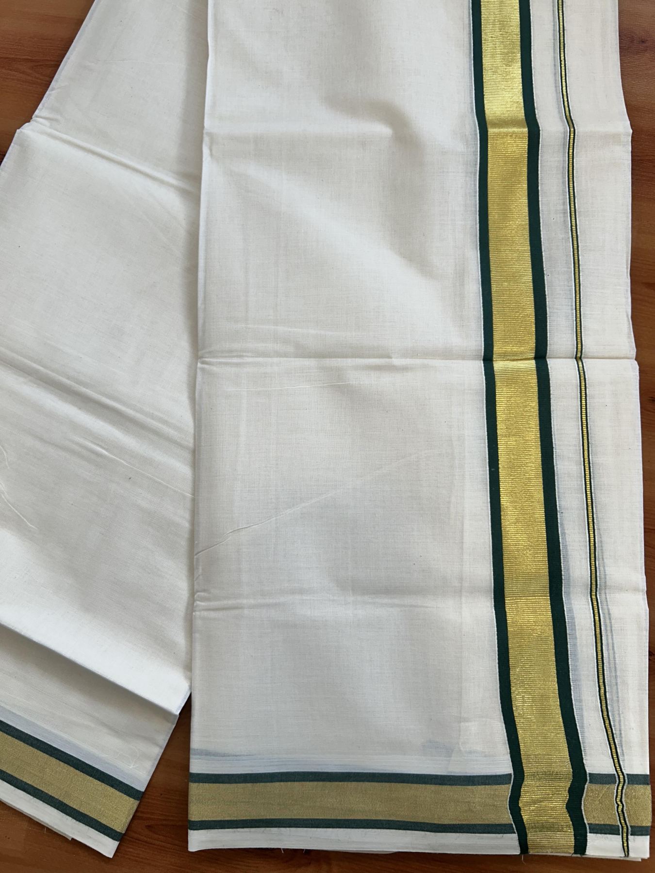 Double Off White - (Unbleached) Mundu/Dhoti - 20% Discount! KaithariKada Balaramapuram Pure Cotton - 80s - 1.25 inch Gold Kasav & Green Kara - 4 mtr (8.5 Muzham) - 10 KK5413 GAN