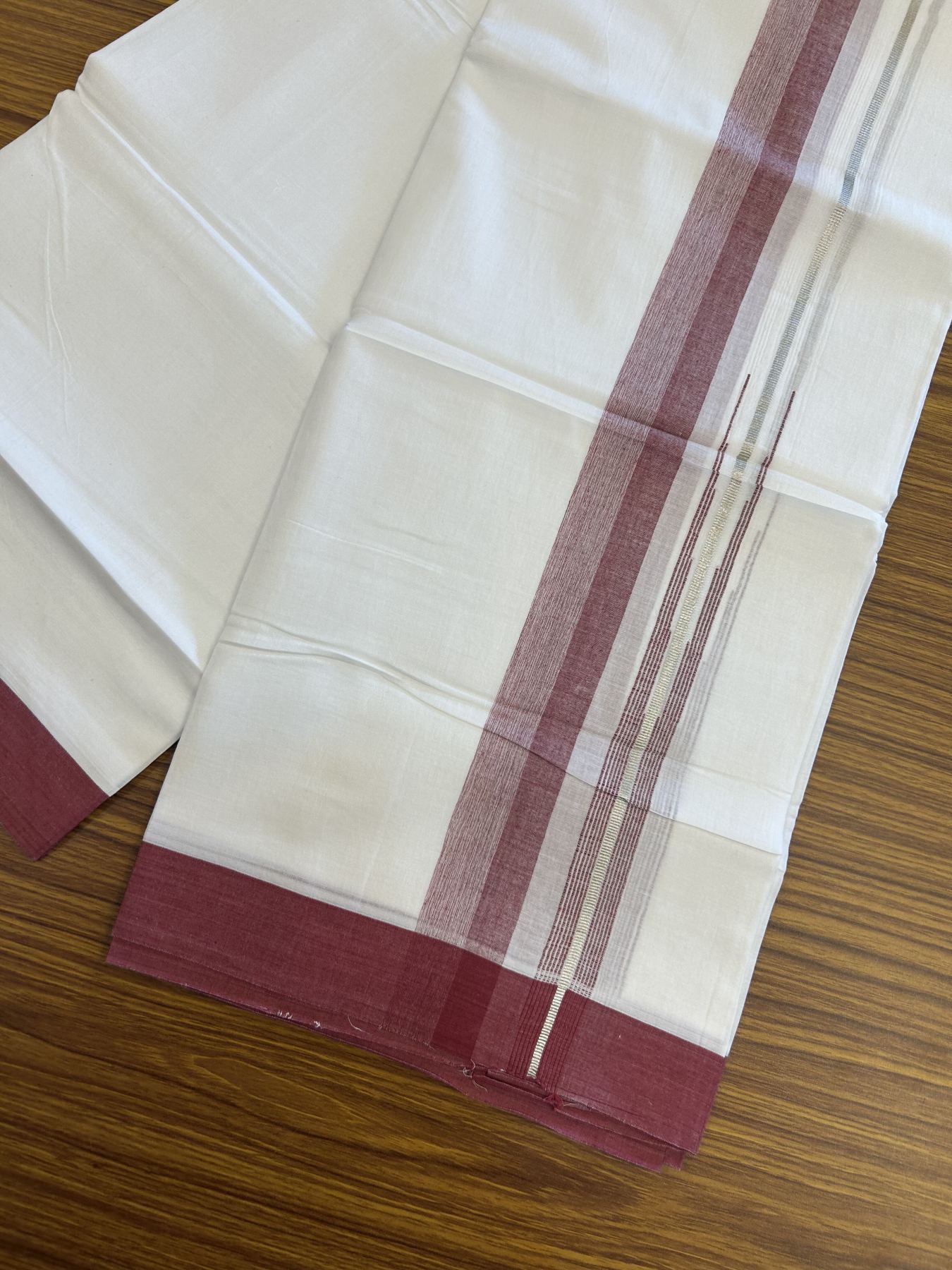 20% Discount ! Kaitharikada Balaramapuram 100% Pure Cotton Double Pure White Mundu/Dhoti - 100x80 - 1.5 inch Silver Kasav & Light Maroon Shaded Stripes Chutty 3.90 mtr (8 muzham) - 50 KK5312 PMC
