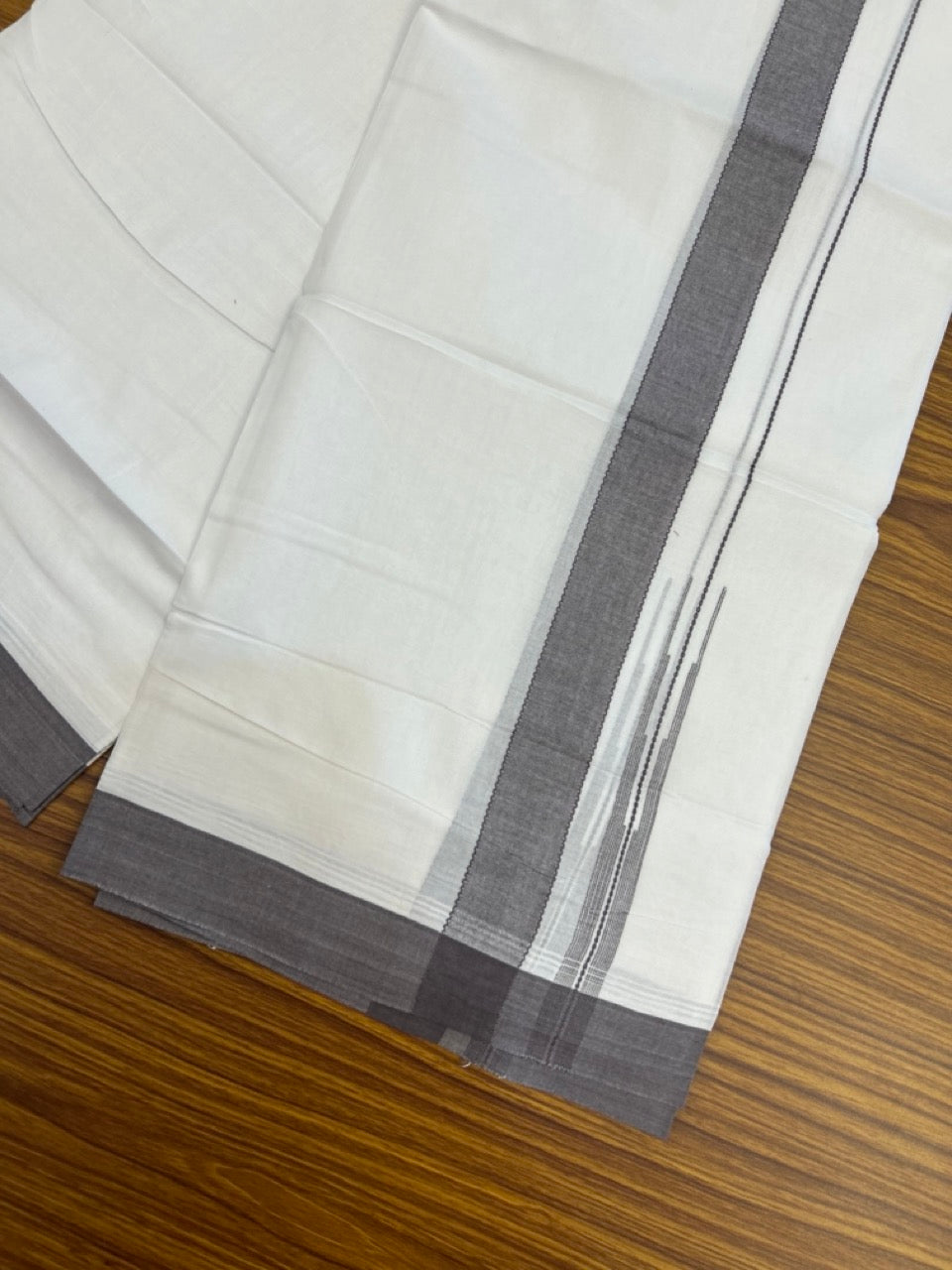 20% Discount! KaithariKada Balaramapuram 100% Cotton Double Pure white Mundu/Dhoti- 60s - 1.25 inch Purple Brown shaded chutty kara - 3.90mtr ( 8 muzham) - 26 KK5279 CKS