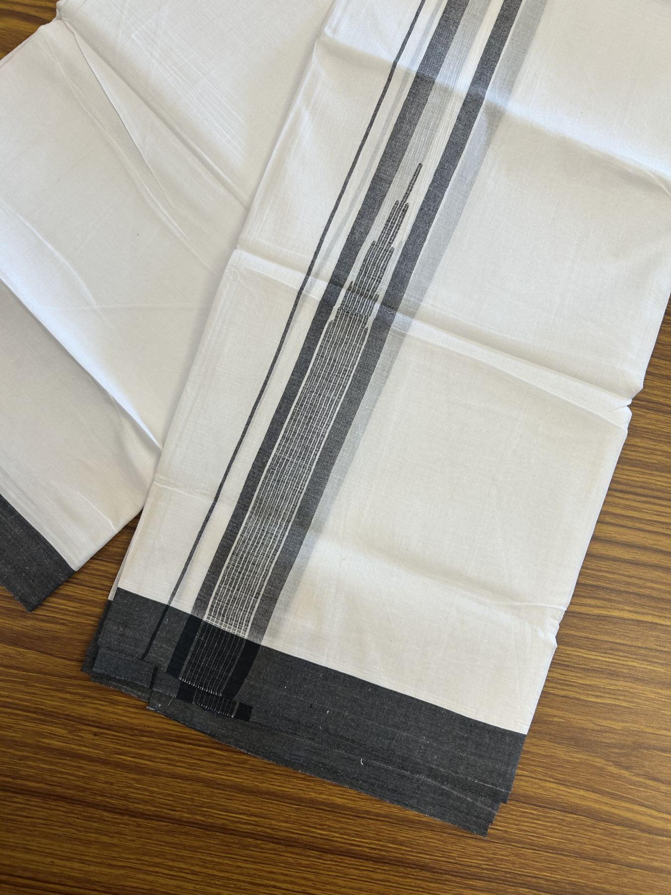 20% Discount ! Kaitharikada Balaramapuram 100% Pure Cotton Double Pure White Mundu/Dhoti - 100x80 - 1.75 inch Black Shaded Striped Chutty 3.90 mtr (8 muzham) - 24 KK5312 PMC