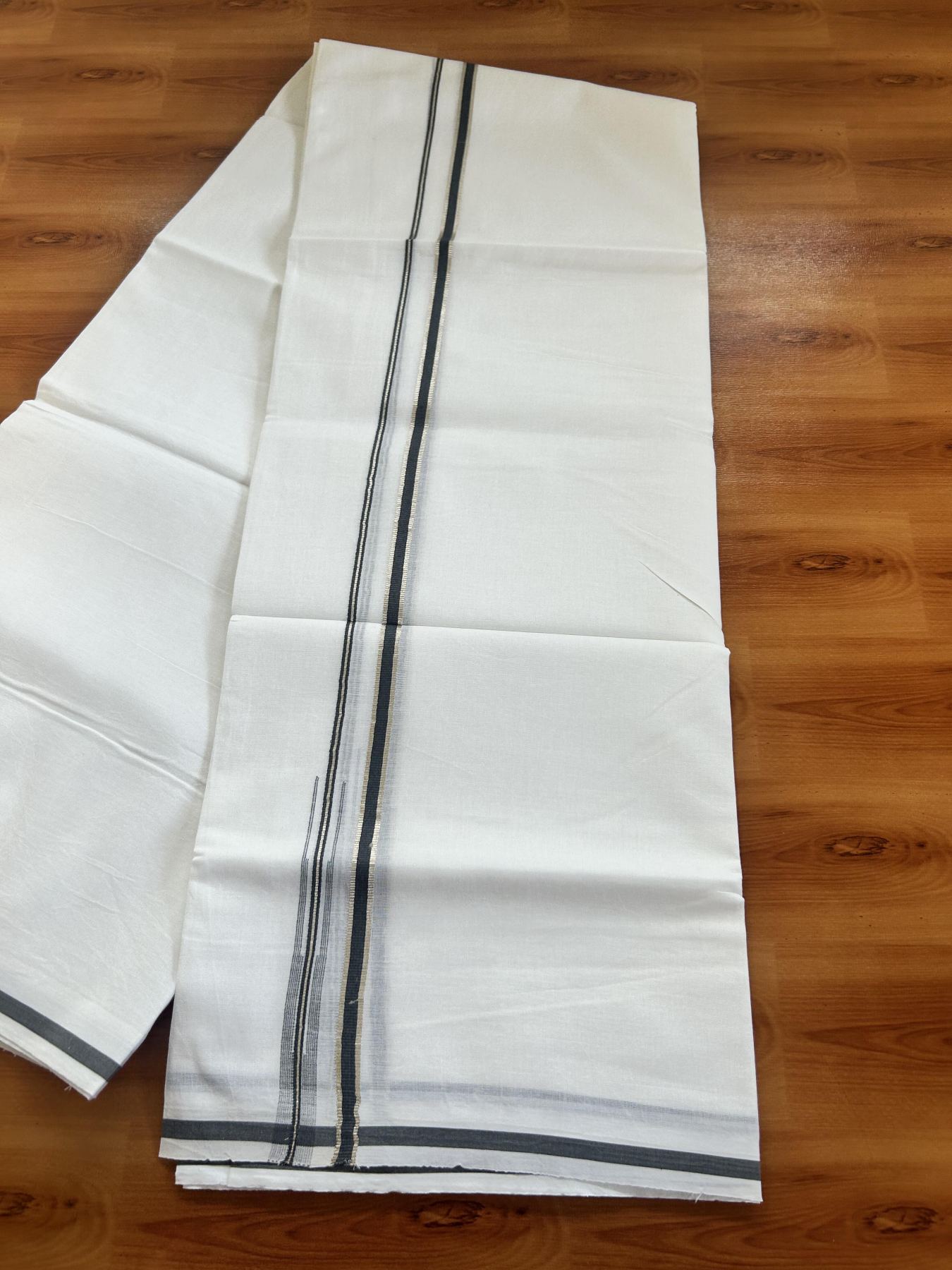 Double Pure White Mundu/Dhoti - 20% Discount !! KaithariKada Balaramapuram 100% Cotton - 100x80 - 1 cm Dark Blue Grey Silver Kasav Chutty Kara 3.80 mtr (8 muzham) - 32 KK5414 CKS