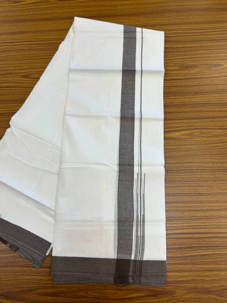 20% Discount! KaithariKada Balaramapuram 100% Cotton Double Pure white Mundu/Dhoti- 60s - 1.25 inch Brown shaded chutty kara - 3.90mtr ( 8 muzham) - 25 KK5279 CKS