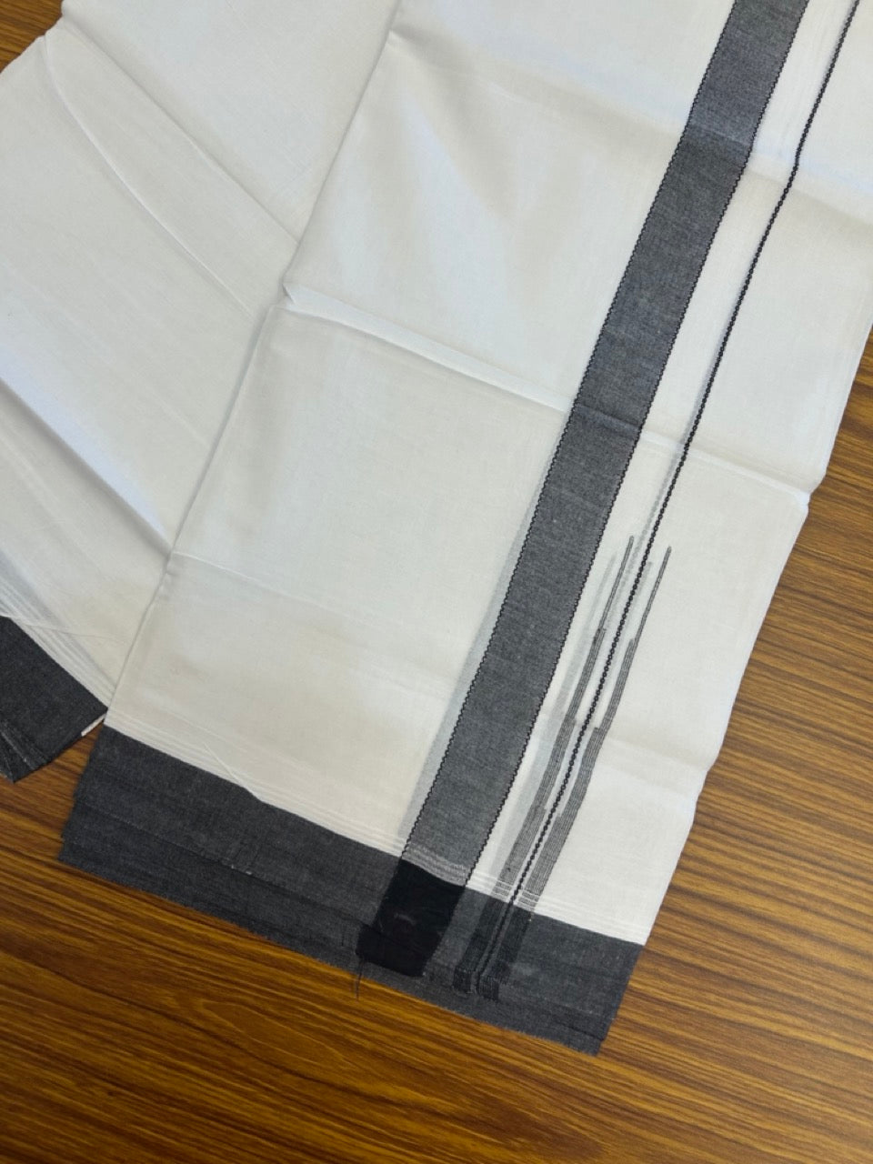 20% Discount! KaithariKada Balaramapuram 100% Cotton Double Pure white Mundu/Dhoti- 60s - 1.25 inch Black shaded chutty kara - 3.90mtr ( 8 muzham) - 23 KK5279 CKS
