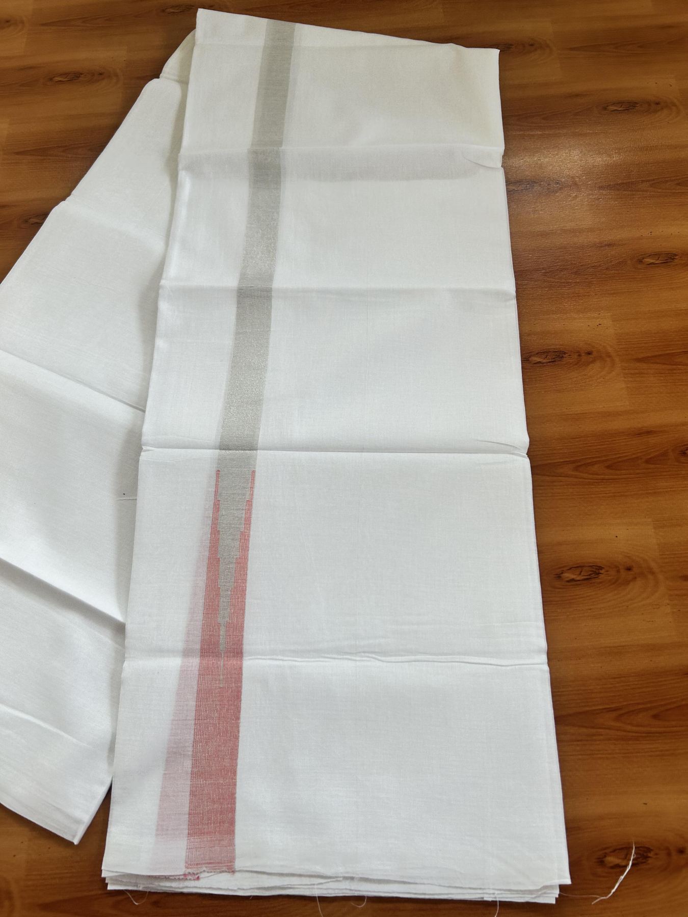 Double Pure White Mundu/Dhoti - 20% Discount !! KaithariKada Balaramapuram 100% Cotton - 100x80 - 0.75 inch Peach Pink Silver Kasav Chutty Kara 3.80 mtr (8 muzham) - 28 KK5414 CKS