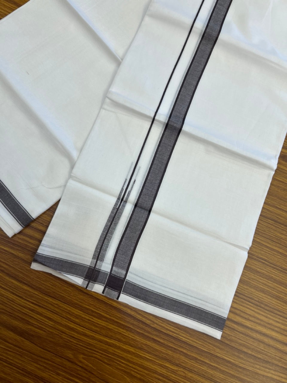 5% Discount! KaithariKada Balaramapuram 100% Cotton Double Pure white Mundu/Dhoti- 100x100 - 0.75 inch Puliyilakkara Brown One Side Chutty Kara - 3.90 mtr (8 muzham) - 47 KK5279 CKS