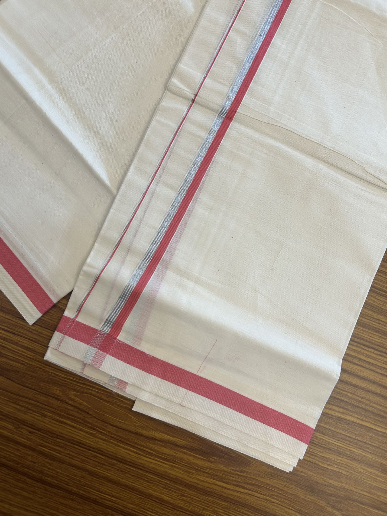 9% Discount! KaithariKada Balaramapuram 100% Cotton Single Off White - (Unbleached) Mundu/Dhoti - 100x80 - 0.5 inch Silver Kasav & Red Pink kara (2 meter / 4 muzham) - 60 KK52313 PMC