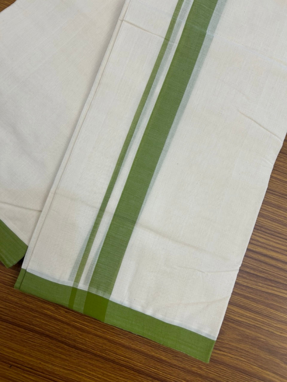 25% Discount ! KaithariKada Handloom Millpaav Balaramapuram - 100% PURE Cotton OFF White (Unbleached) Double Mundu/Dothi - 80x90 - 1.25 inch Light Green Mulloth Kara 4 Meters (8.5 Muzham) - 3 KK5256 RAM