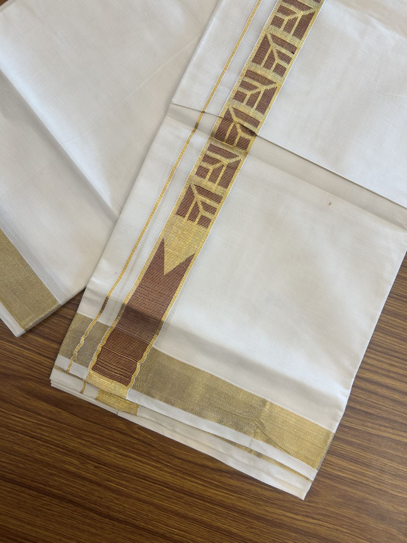 20% Discount! KaithariKada Balaramapuram Double Off White - (Unbleached) Mund/Dhoti - Cotton mix - 100X80- 1.5 inch Kasav Maroon Jacquard design chutty Kara 3.90 mtr (8 Muzham) - 5 KK5313 PMC