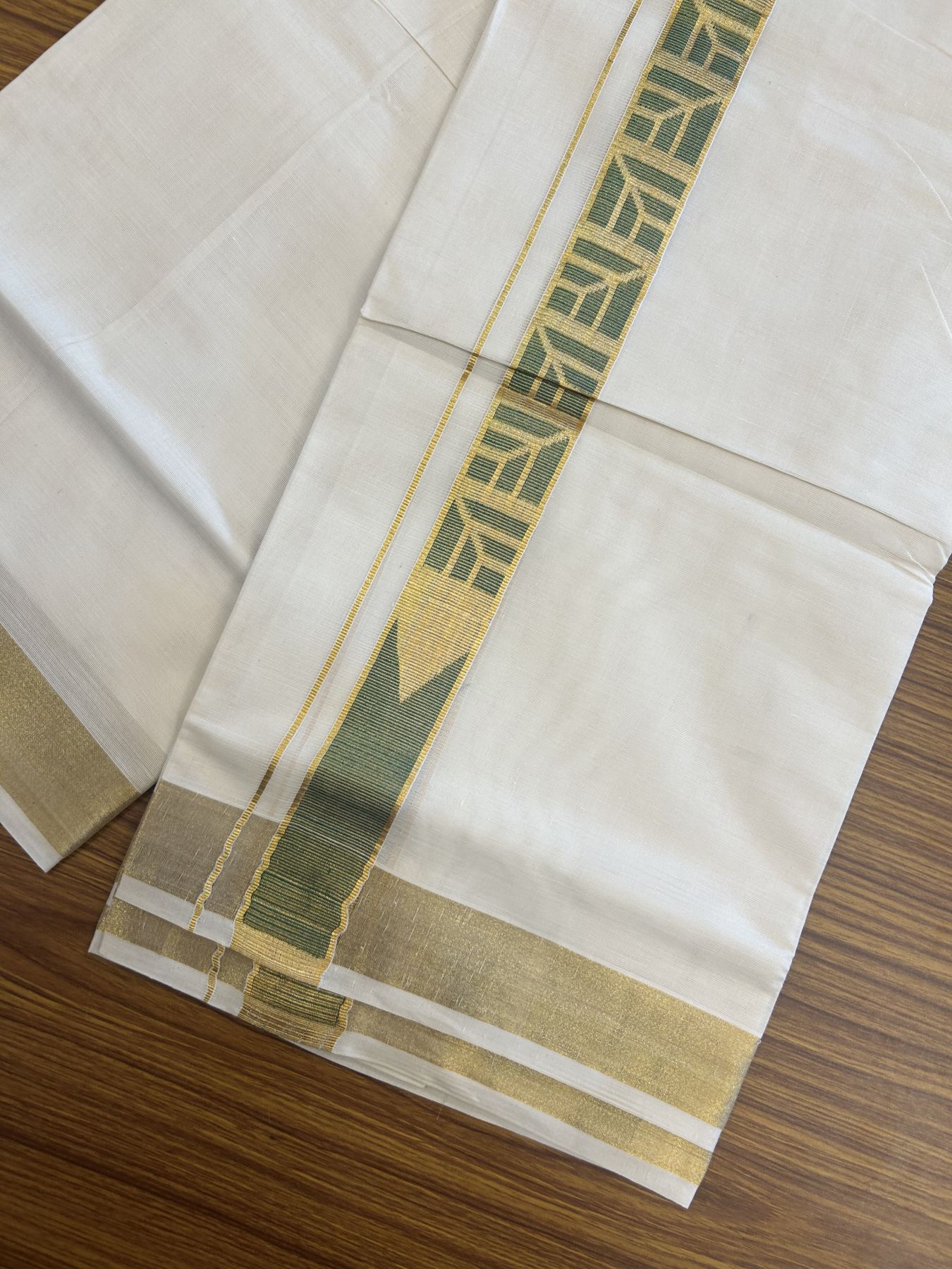 20% Discount! KaithariKada Balaramapuram Double Off White - (Unbleached) Mund/Dhoti - Cotton mix - 100X80- 1.5 inch Kasav Green Jacquard design chutty Kara 3.90 mtr (8 Muzham) - 6 KK5313 PMC