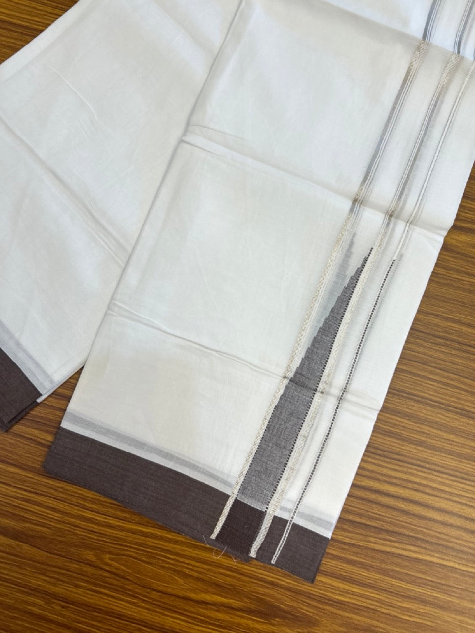 20% Discount! KaithariKada Balaramapuram 100% Cotton Double Pure white Mundu/Dhoti- 100x80 - 1.5 inch Silver & Brown heavy Chutty kara - 3.90mtr ( 8 muzham) - 76 KK5279 CKS