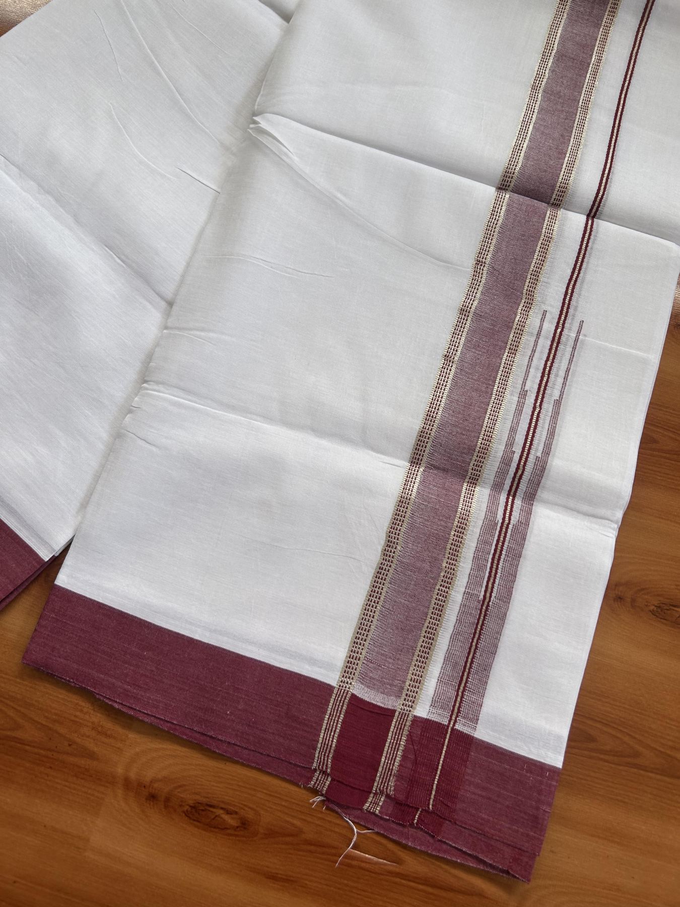 20% Discount! KaithariKada Balaramapuram 100% Cotton Double Pure white Mundu/Dhoti- 100X80 - 1.25 inch Puliyilakkara Silver Kasav & Maroon Chutty Kara - 3.80 mtr ( 8 muzham) - 11 KK5382 VIN