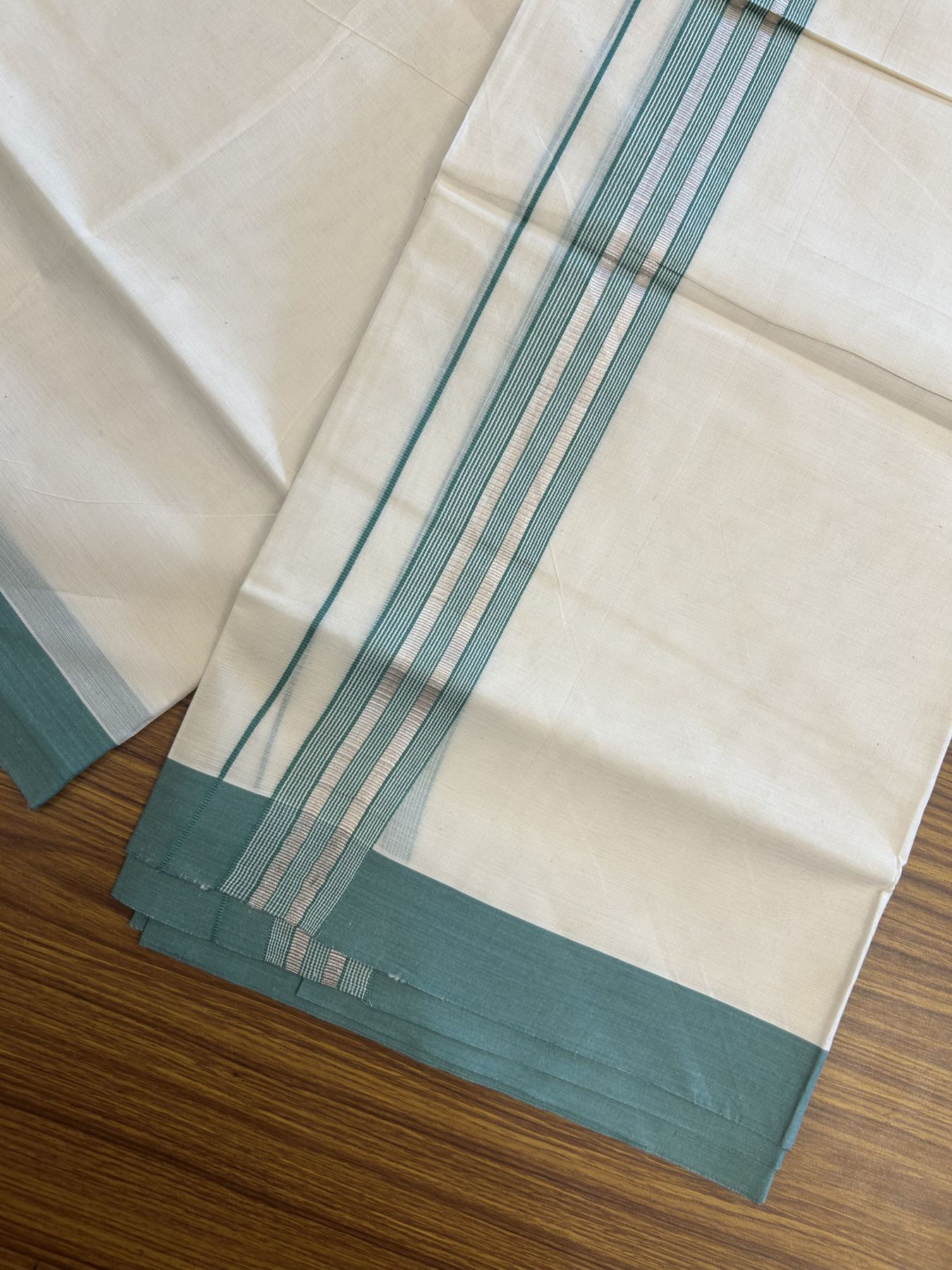 20% Discount !! KaithariKada Balaramapuram Double Off White (Unbleached) Mundu/Dhoti - 100x80 - 1.5 inch Green & Silver Striped kara 3.90 mtr (8 muzham) - 14 KK5313 PMC