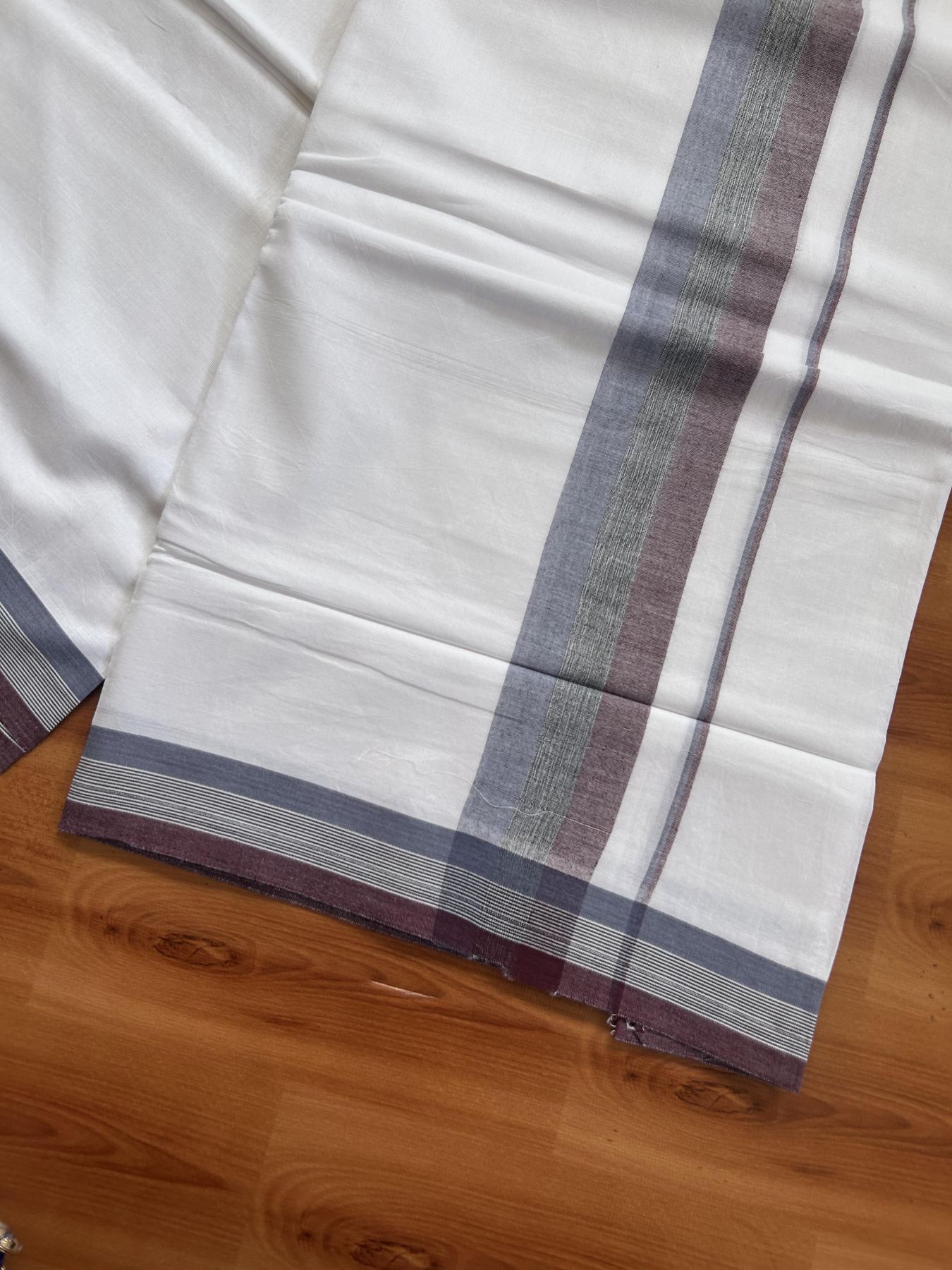 20% Discount ! Kaitharikada Balaramapuram 100% Pure Cotton Double Pure White Mundu/Dhoti - 100x80 - 2 inch Wine, Black & Ash Blue Shaded Kara 3.80 mtr (8 muzham) - 23 KK5382 VIN