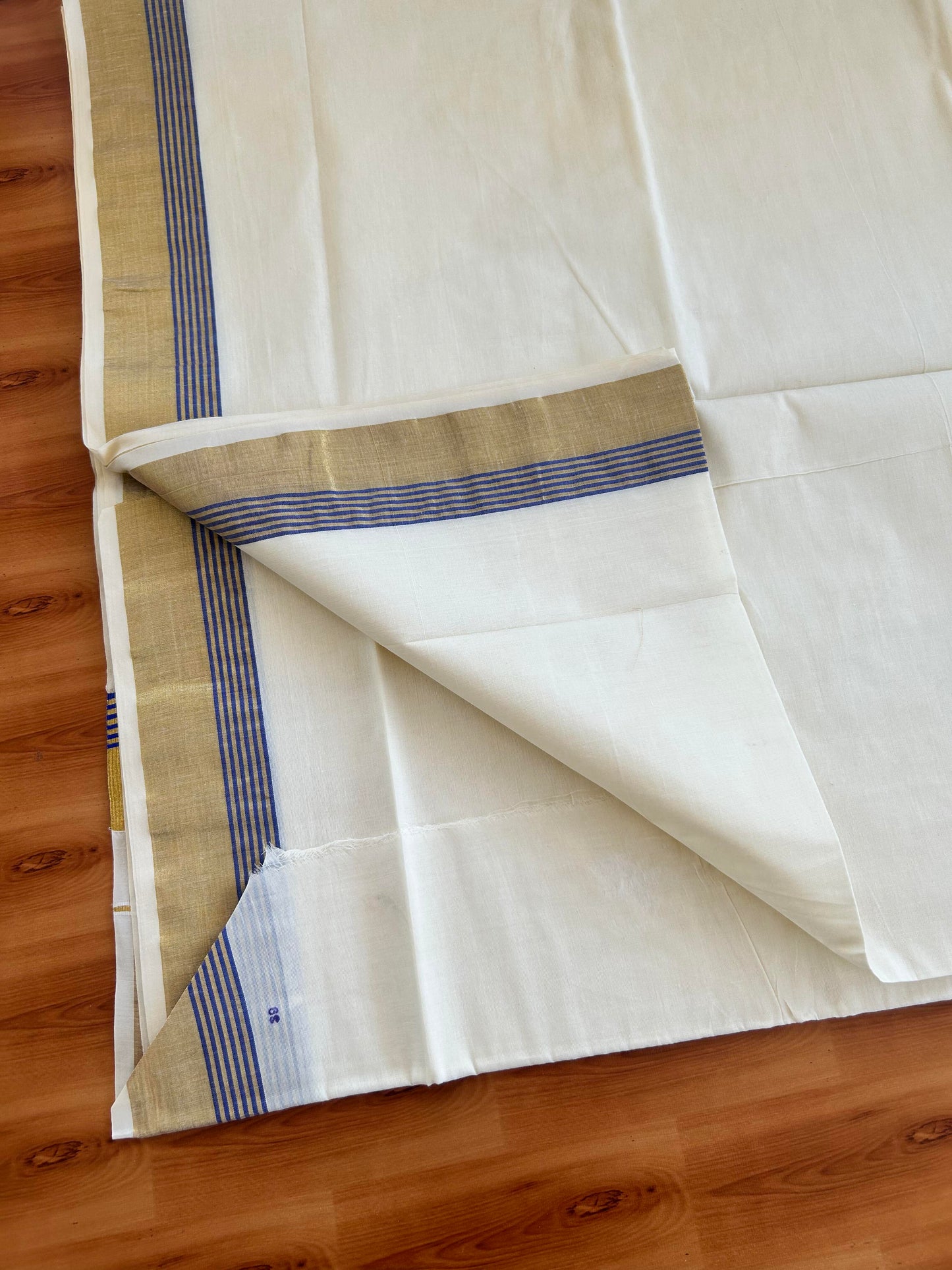 25% Discount! Kaitharikada Kerala Traditional Saree Off white- Mixed Cotton Kasavu Saree - 2.75 Inch Pallu - Gold Kasav & Navy Blue Striped Kara - 31 KK7000 PMC
