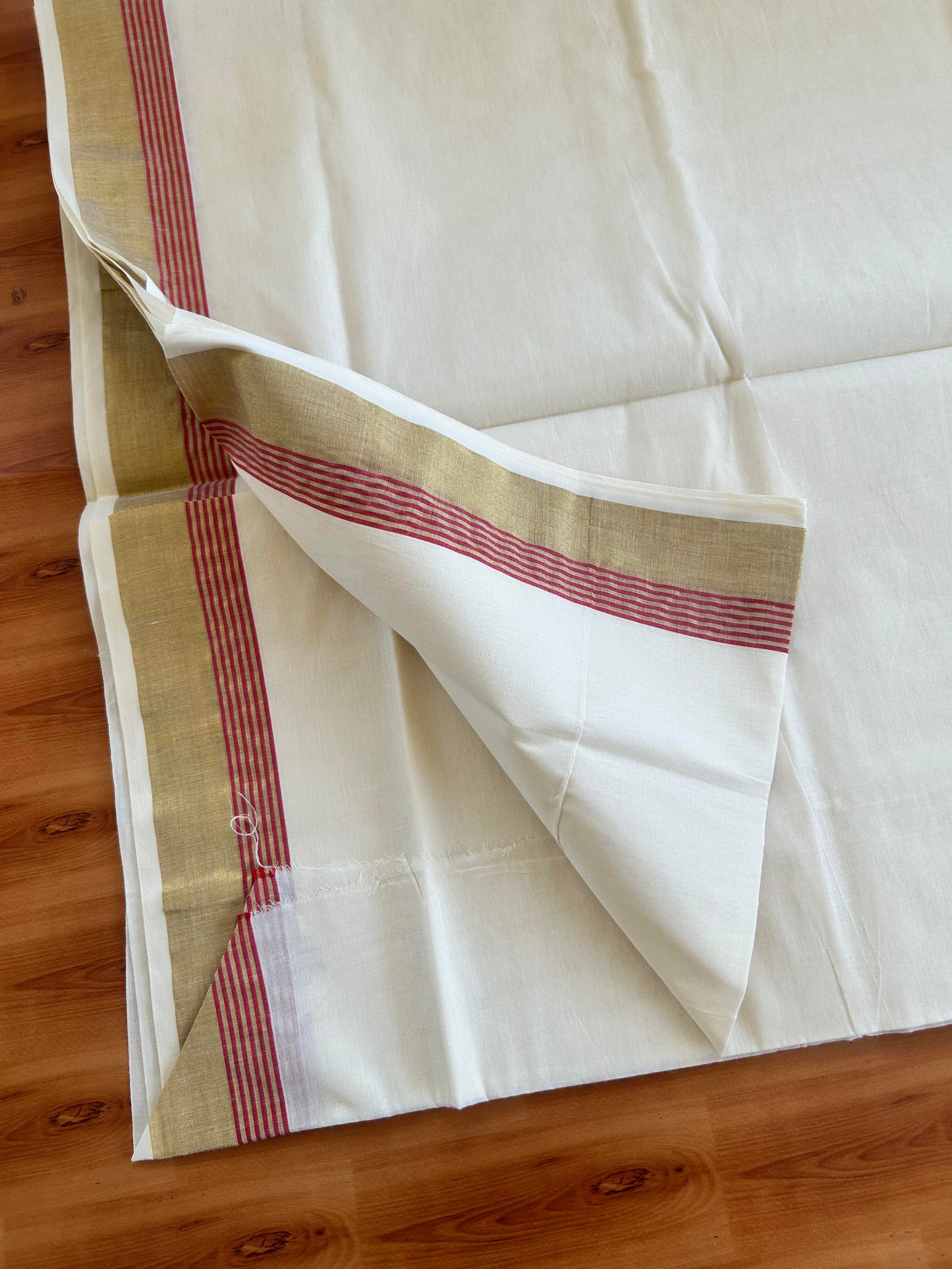 25% Discount! Kaitharikada Kerala Traditional Saree Off white- Mixed Cotton Kasavu Saree - 2.75 Inch Pallu - Gold Kasav & Maroon Red Striped Kara - 32 KK7000 PMC