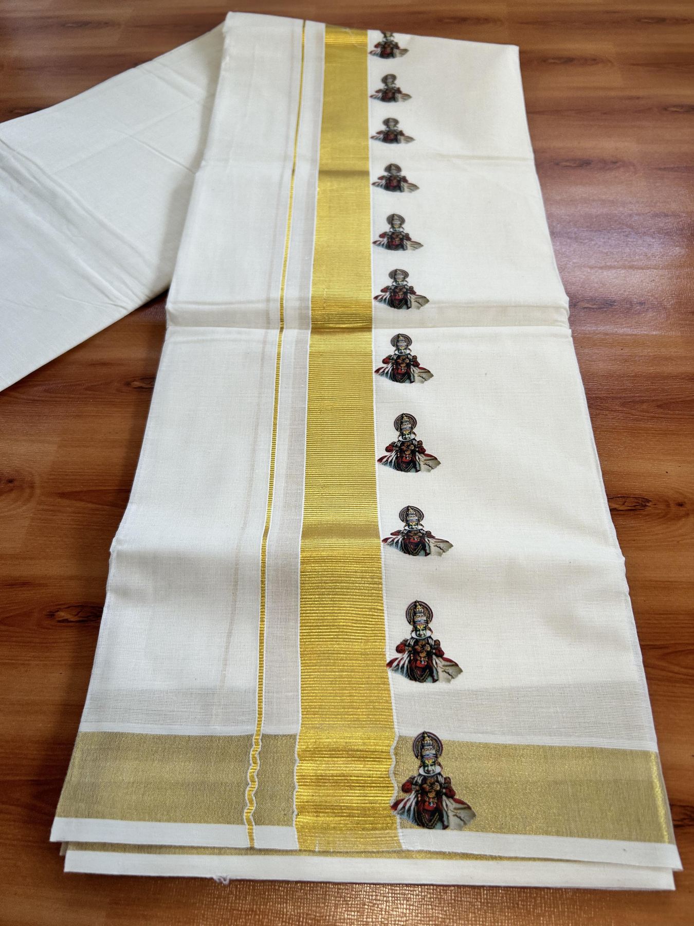 Double Off White - (Unbleached) Mundu/Dhoti- 20% Discount!! KaithariKada Balaramapuram 100% Cotton (60s) - 1.25 inch Gold Kasav Kathakali Printed Kara - 7 KK5415 GAN